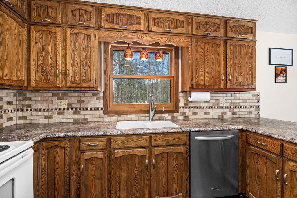 35431 W Deer Lake Road