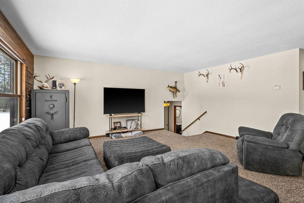 35431 W Deer Lake Road