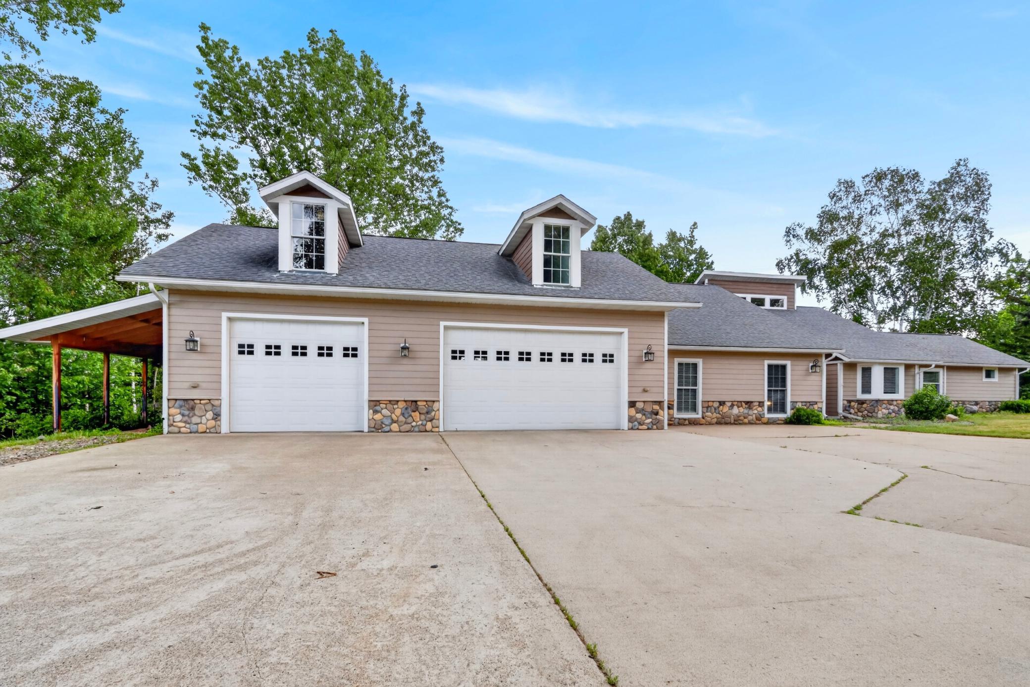33107 Chippewa Drive