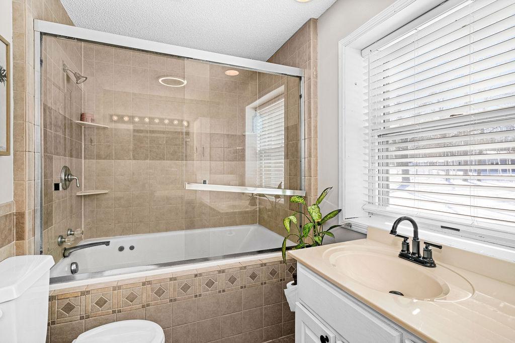 33107 Chippewa Drive