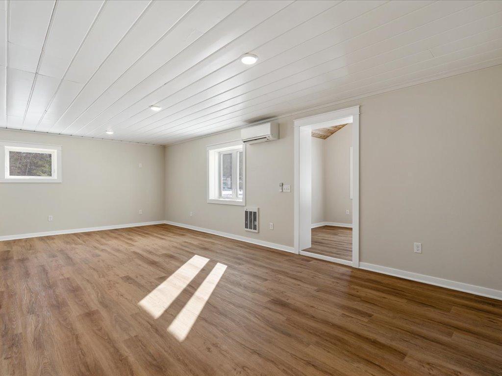 33177 Crystal Springs Road