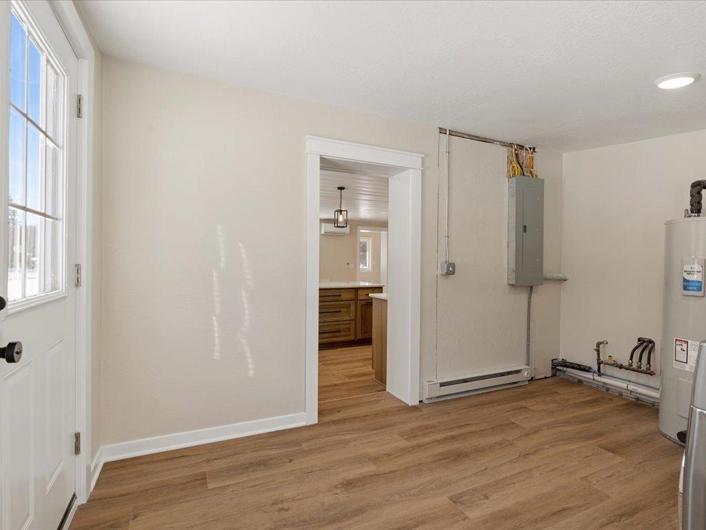 33177 Crystal Springs Road