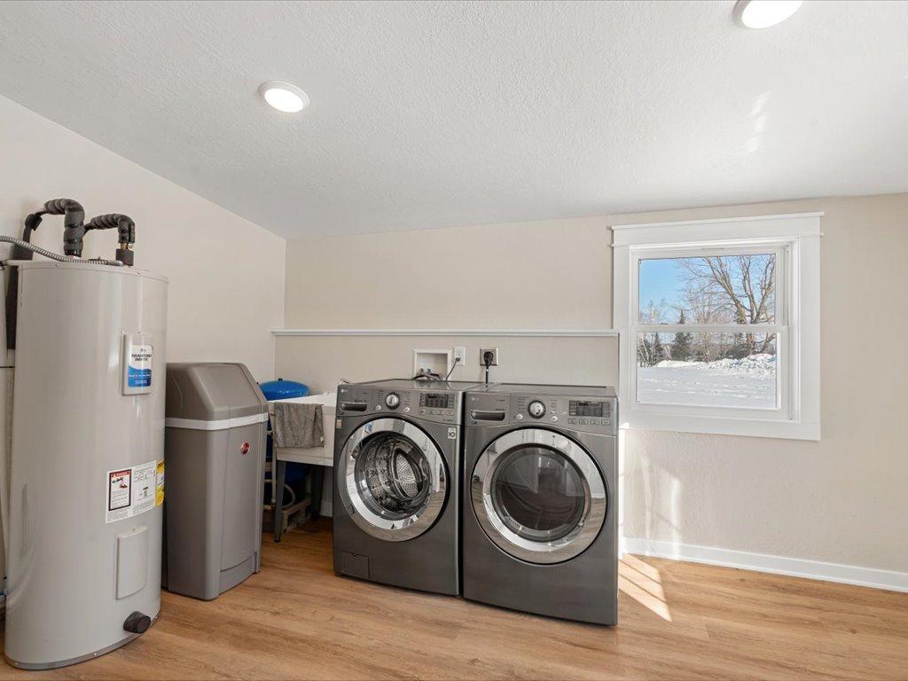 33177 Crystal Springs Road