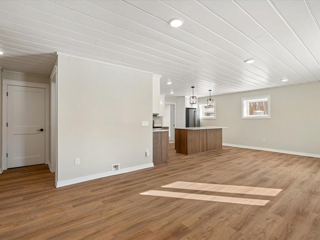 33177 Crystal Springs Road