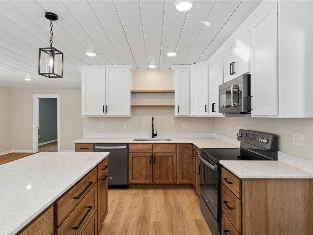 33177 Crystal Springs Road