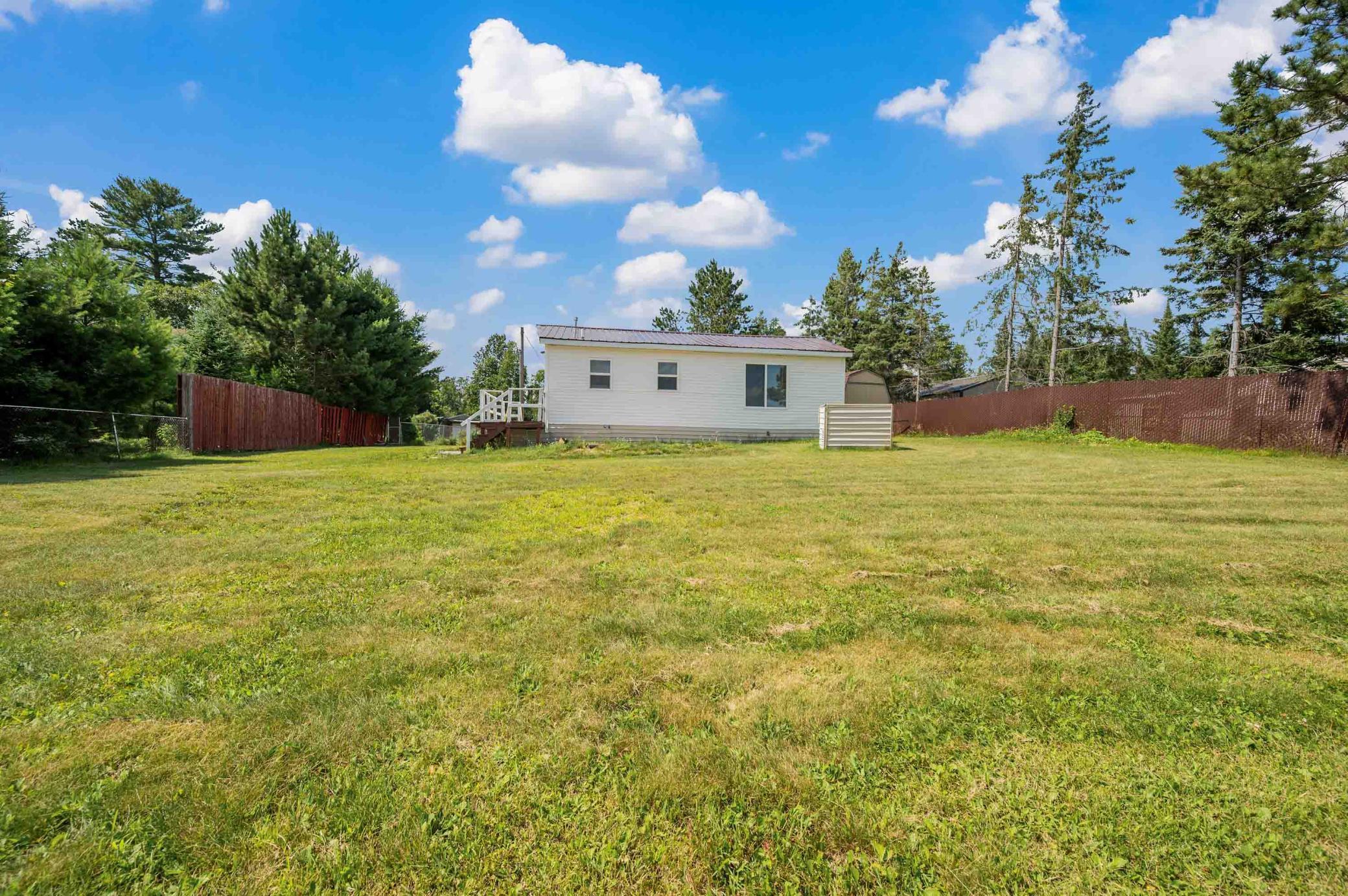 49812 Long Lake Trail