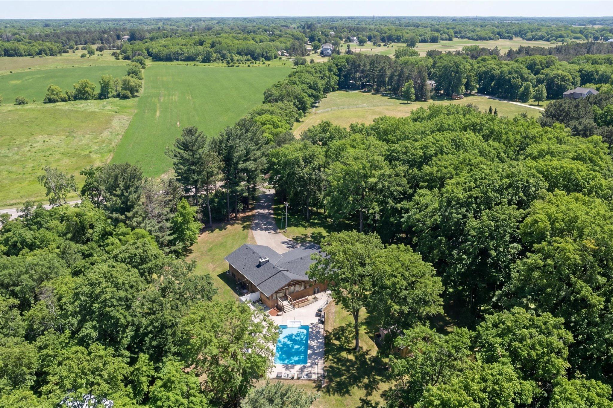 15002 University Avenue NW