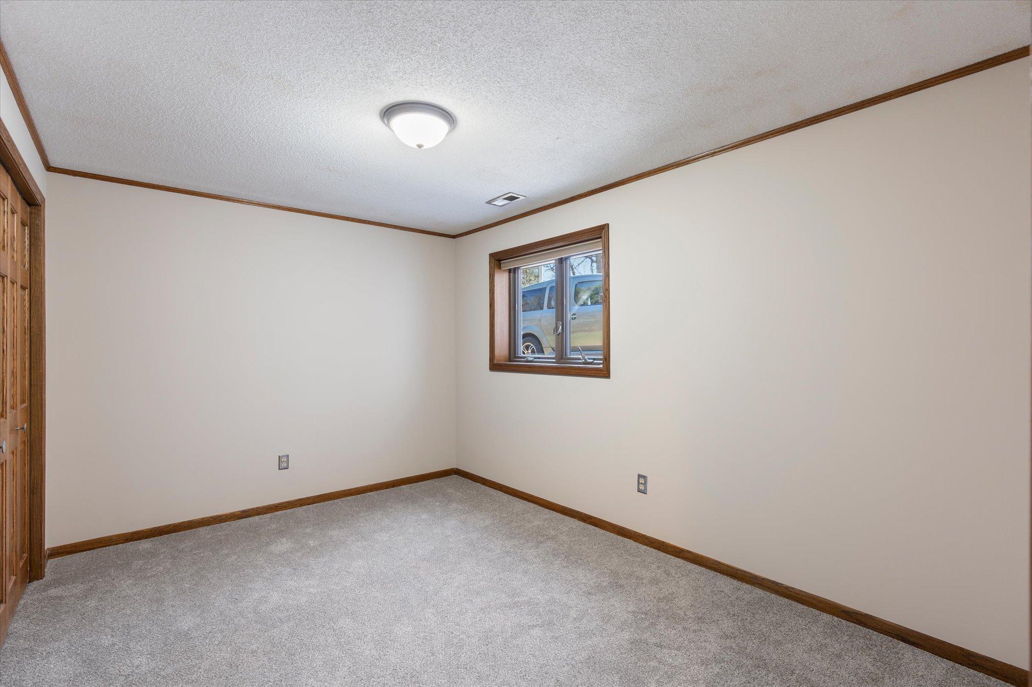 15002 University Avenue NW