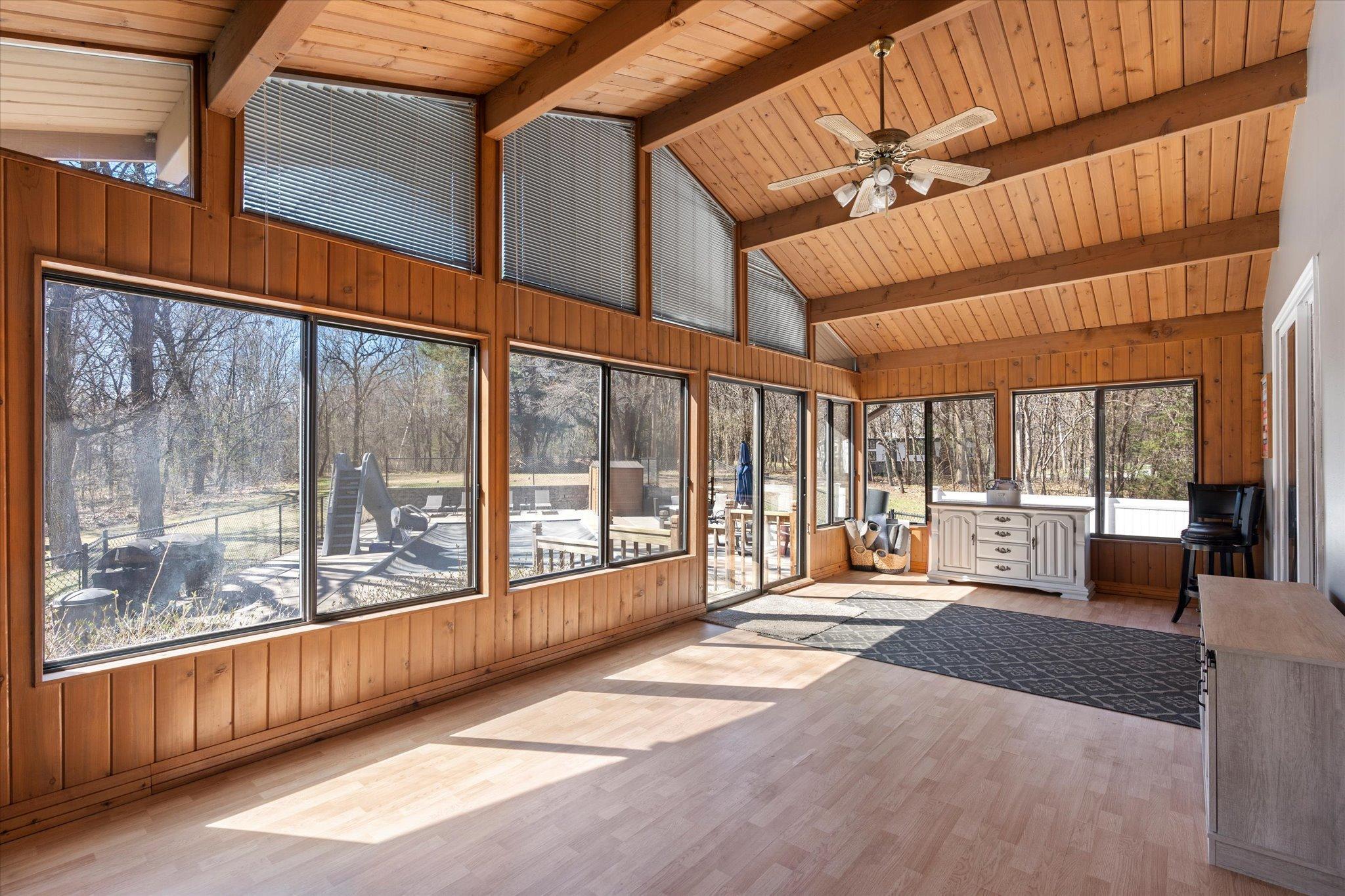 15002 University Avenue NW