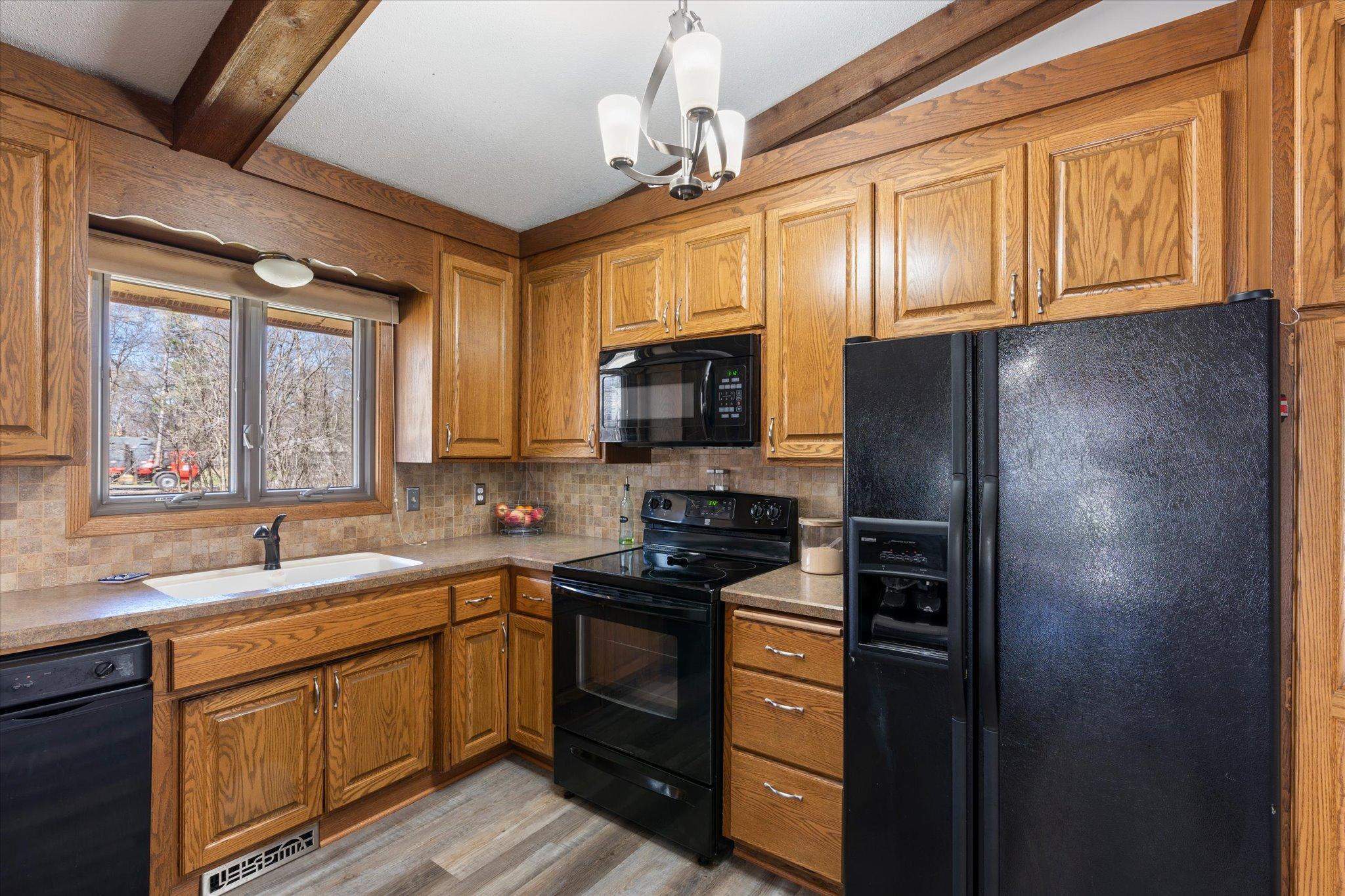 15002 University Avenue NW