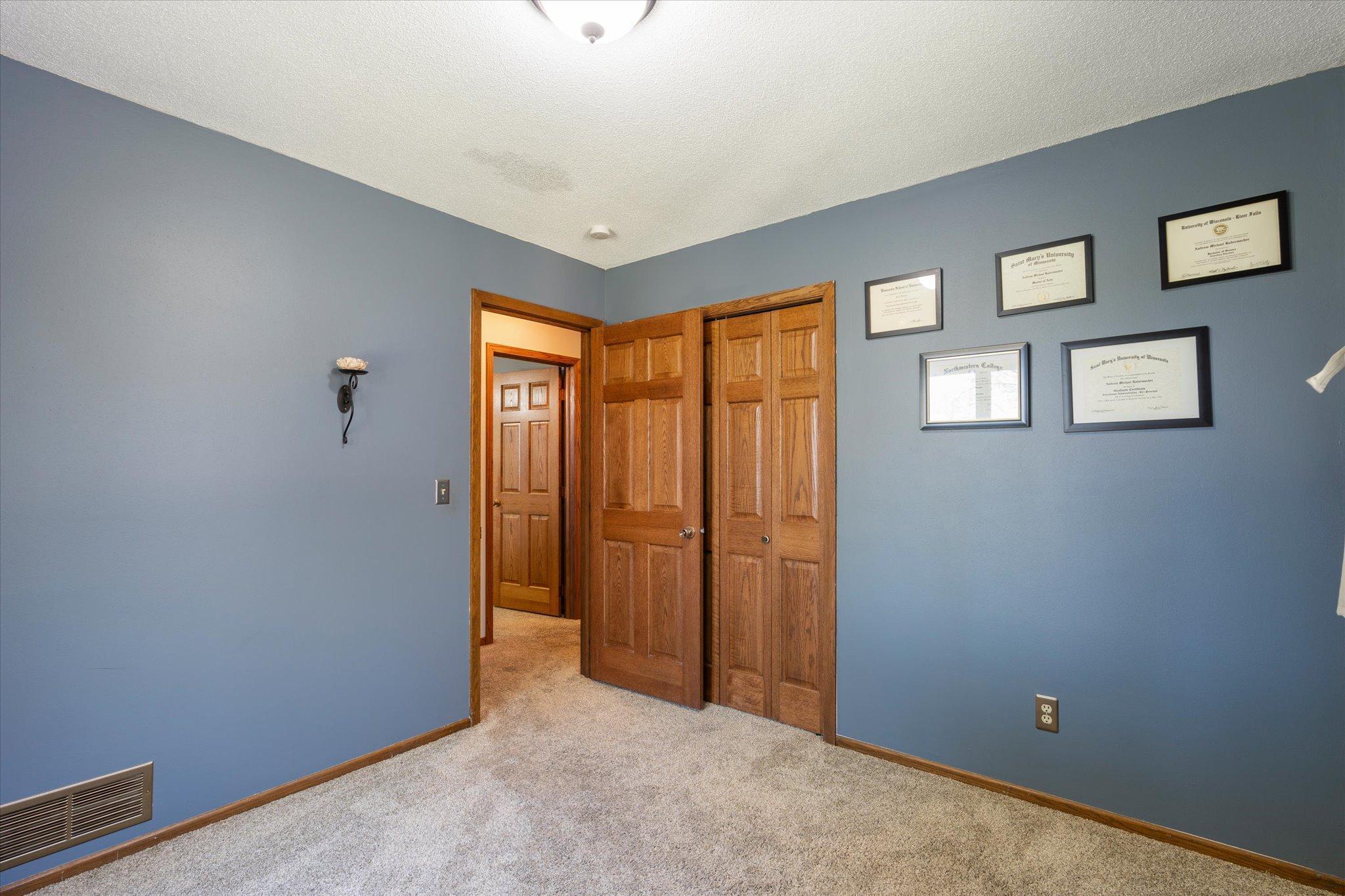 15002 University Avenue NW