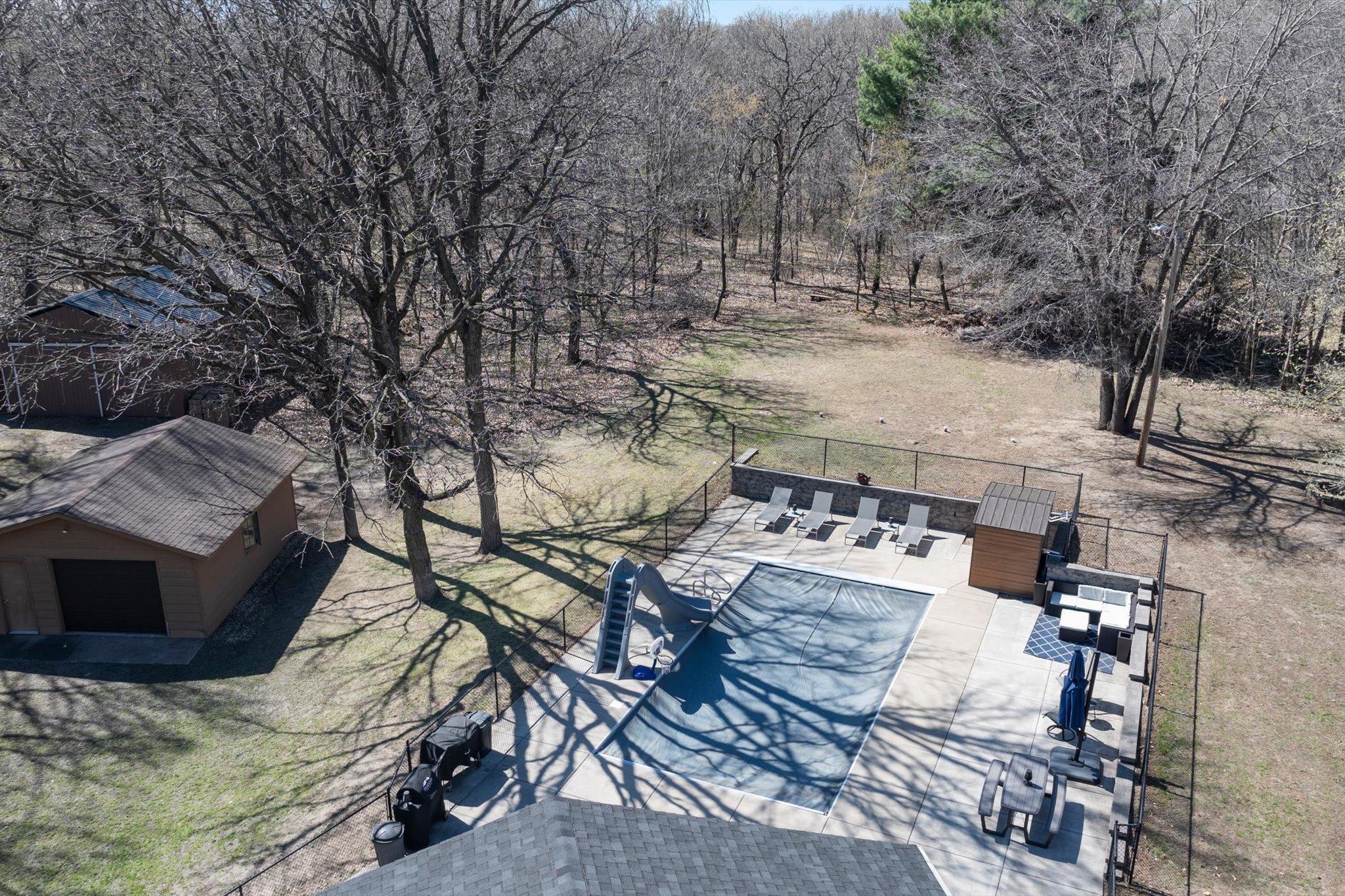 15002 University Avenue NW