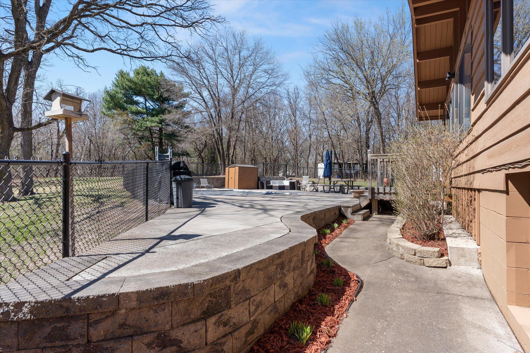 15002 University Avenue NW