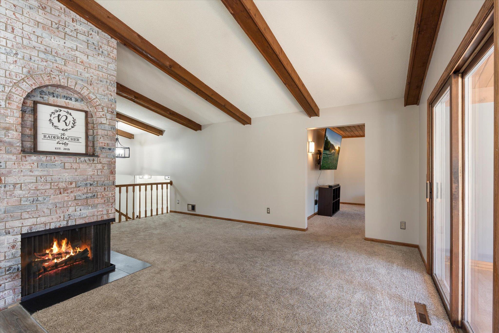 15002 University Avenue NW