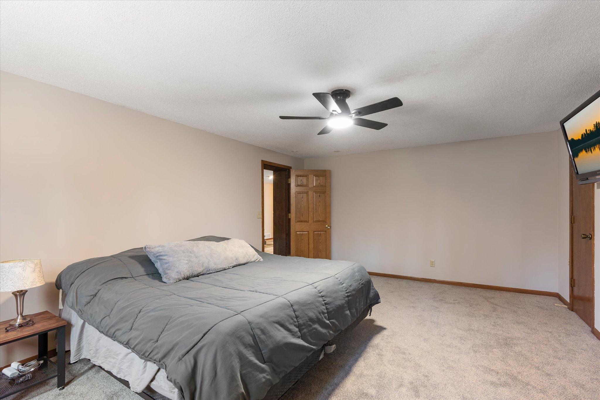 15002 University Avenue NW