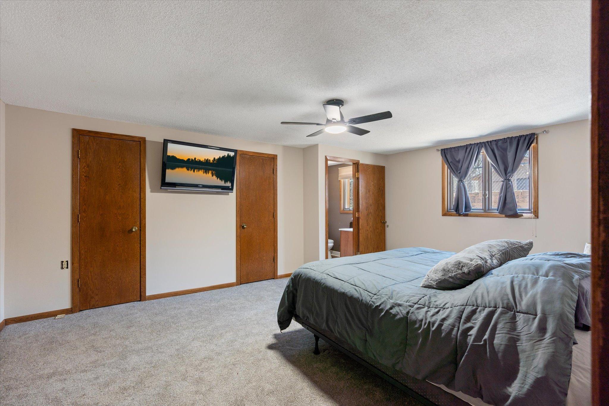 15002 University Avenue NW