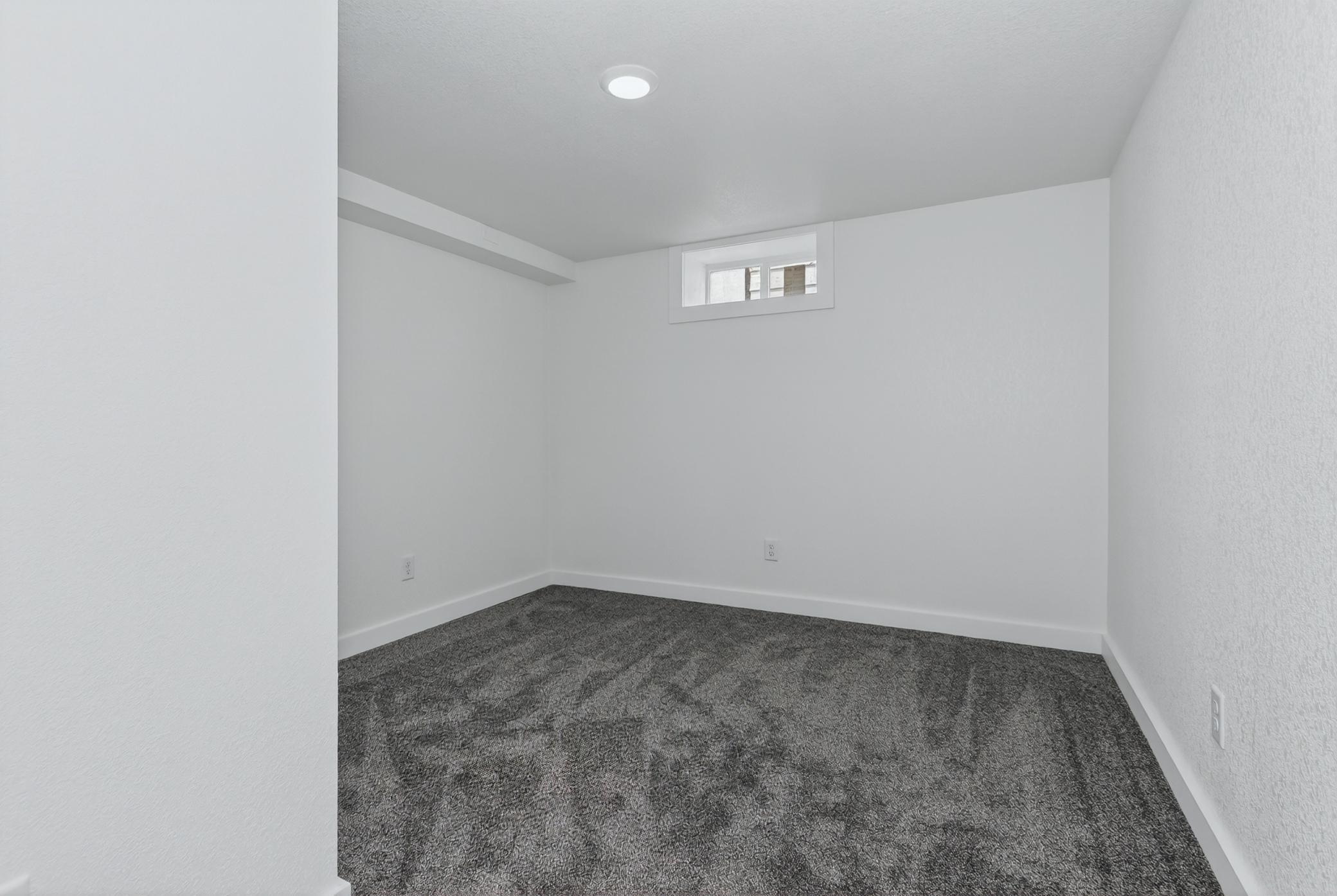 908 Clover Lane