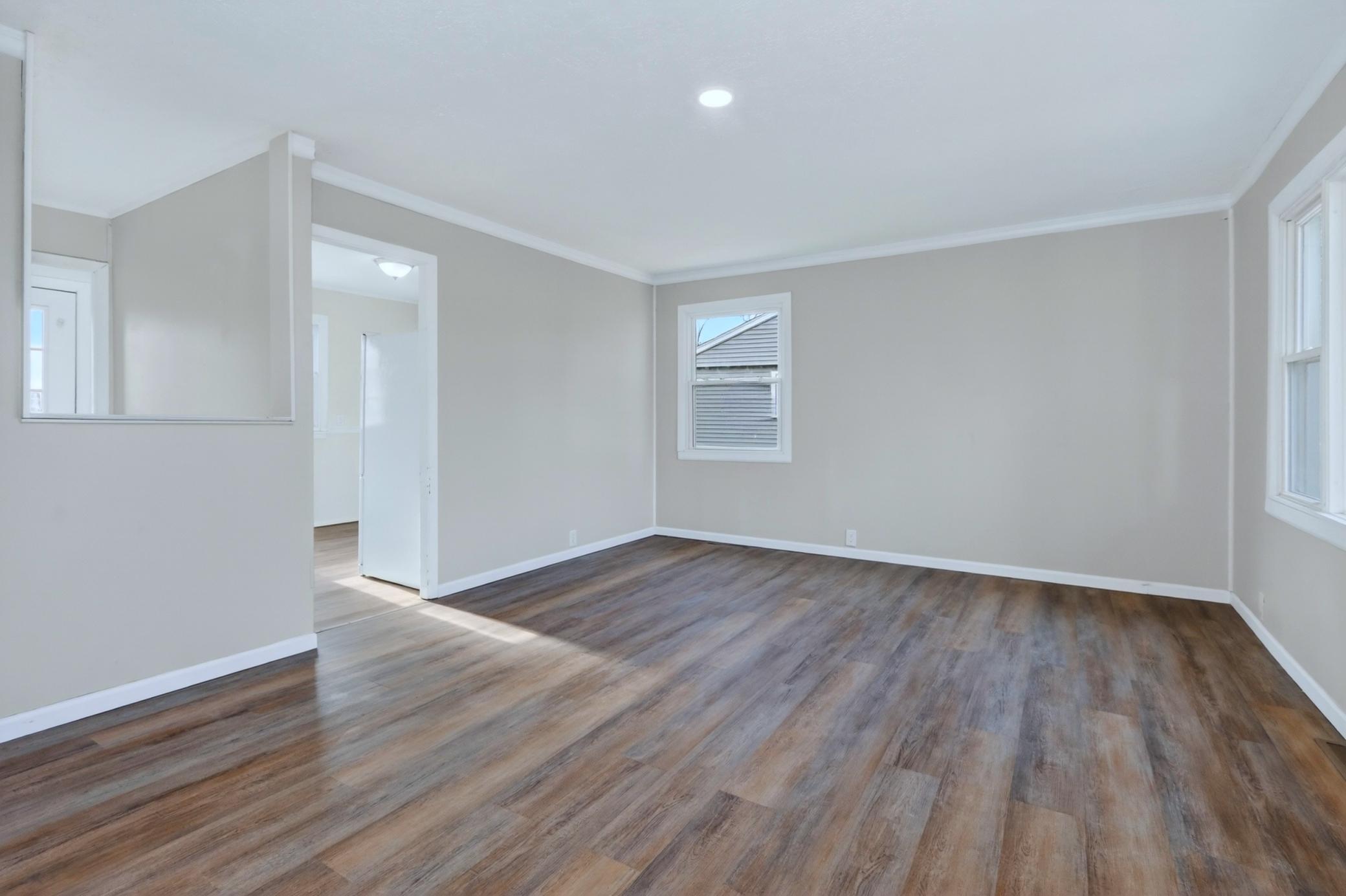 908 Clover Lane