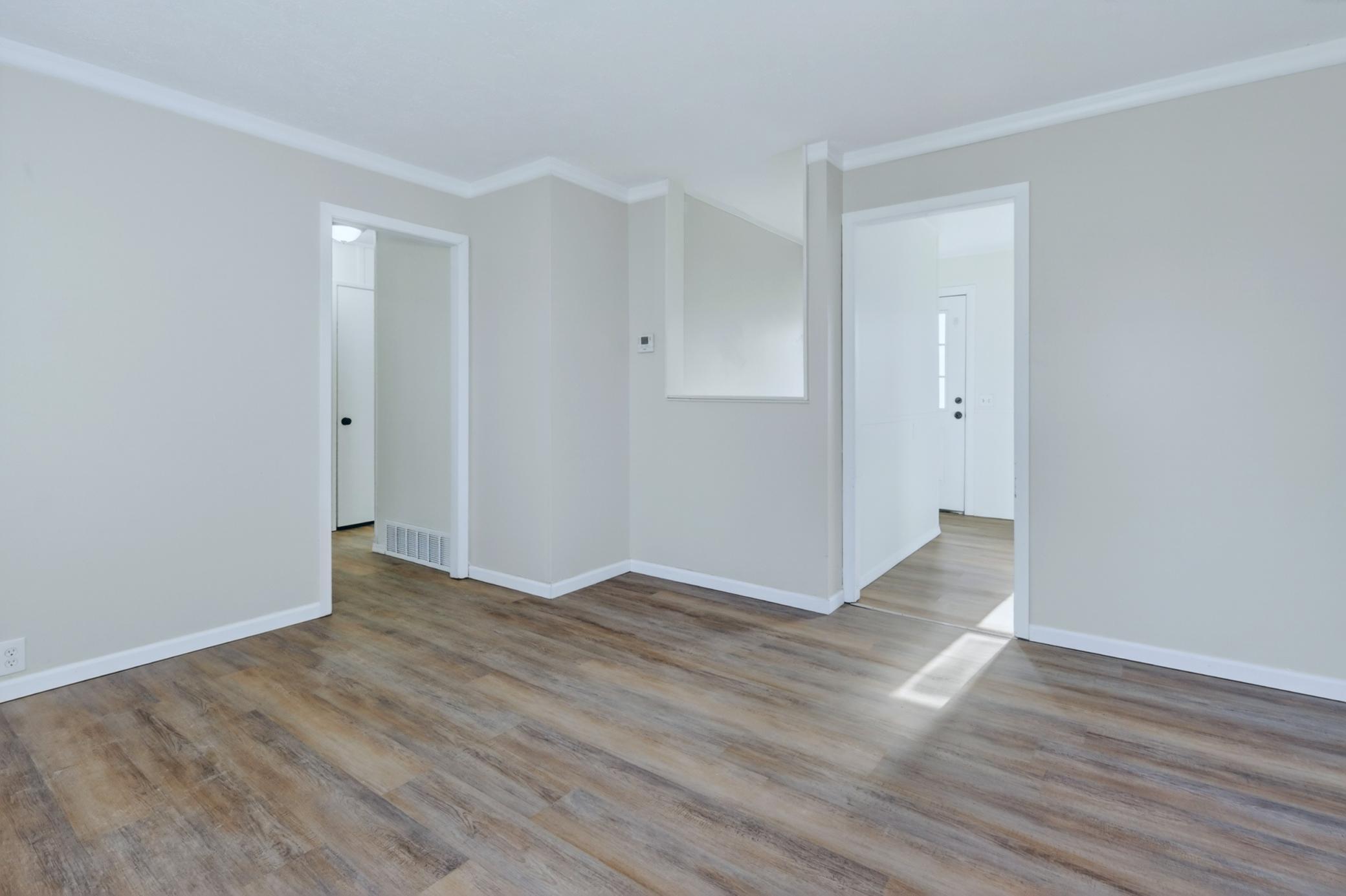 908 Clover Lane