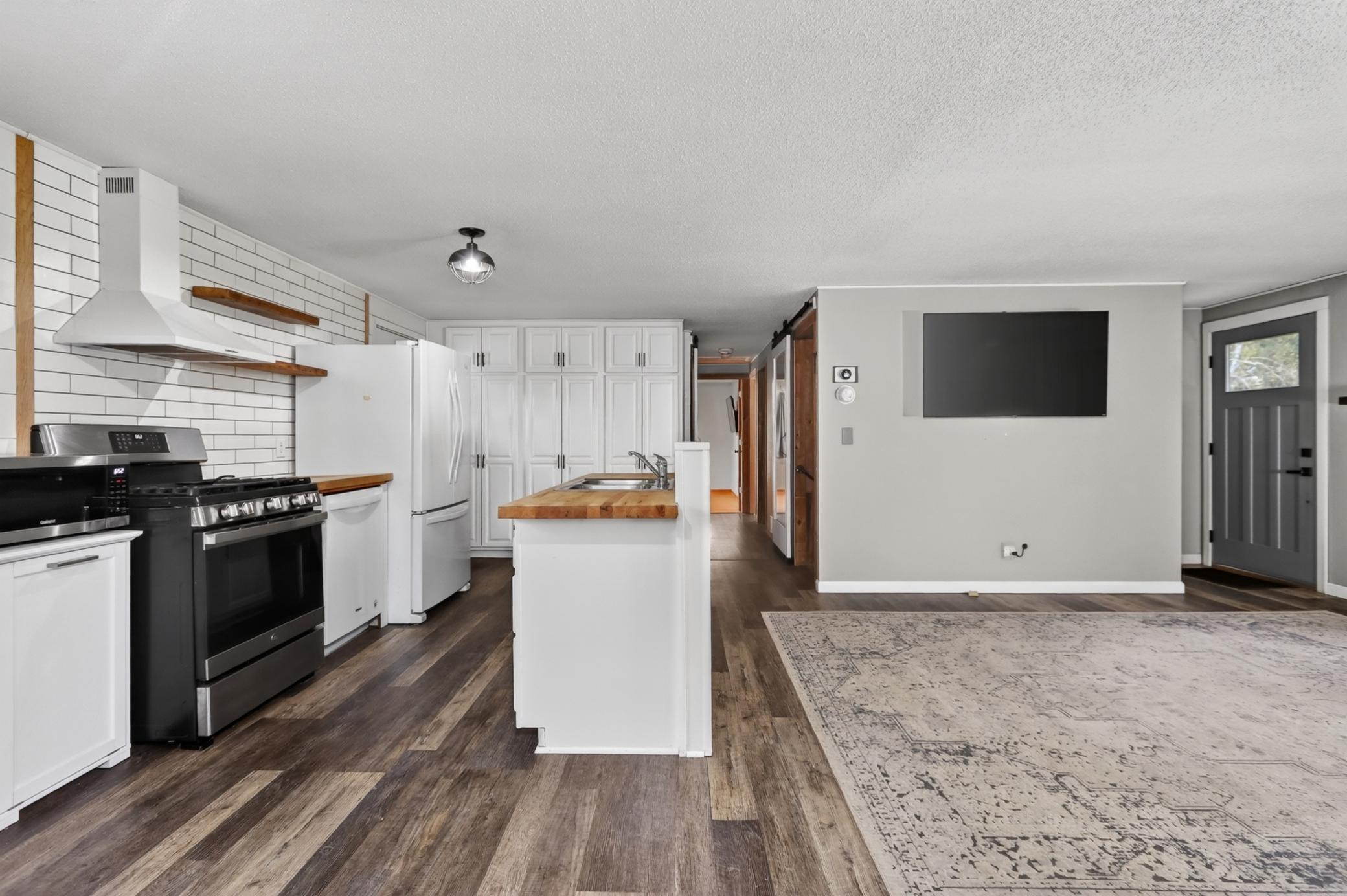 2109 Strader Drive