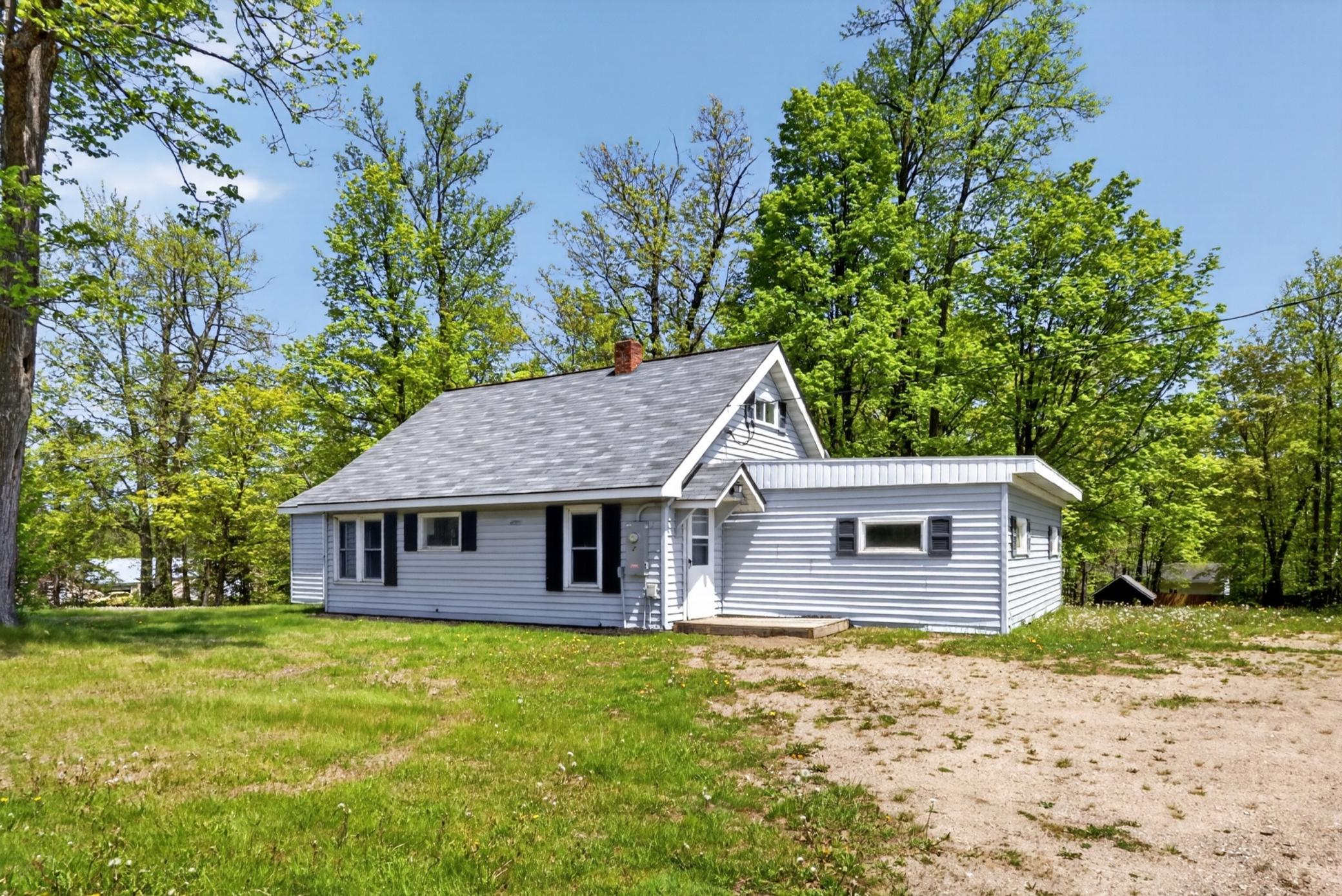 21402 US Highway 169