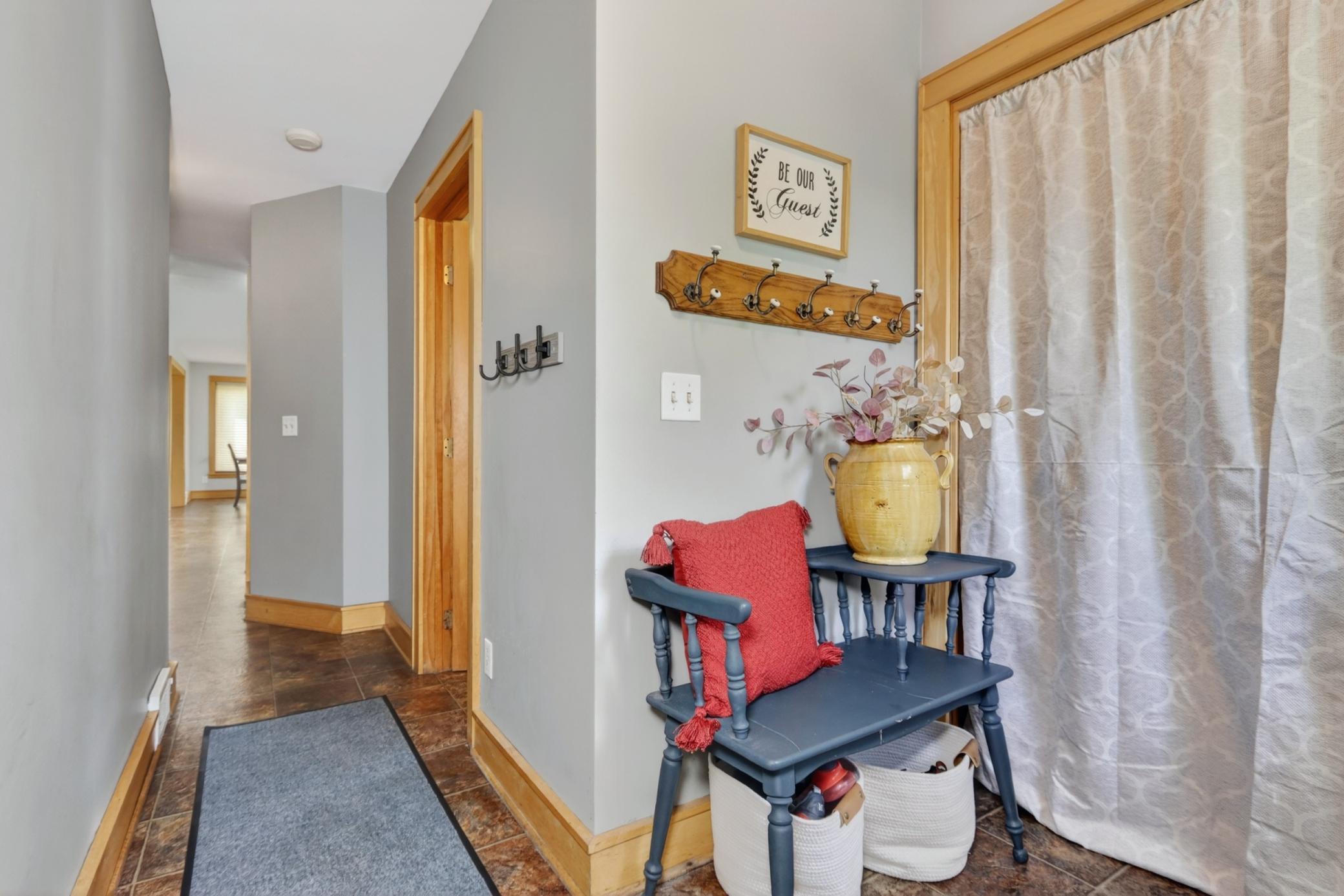 323 NW 11th Street