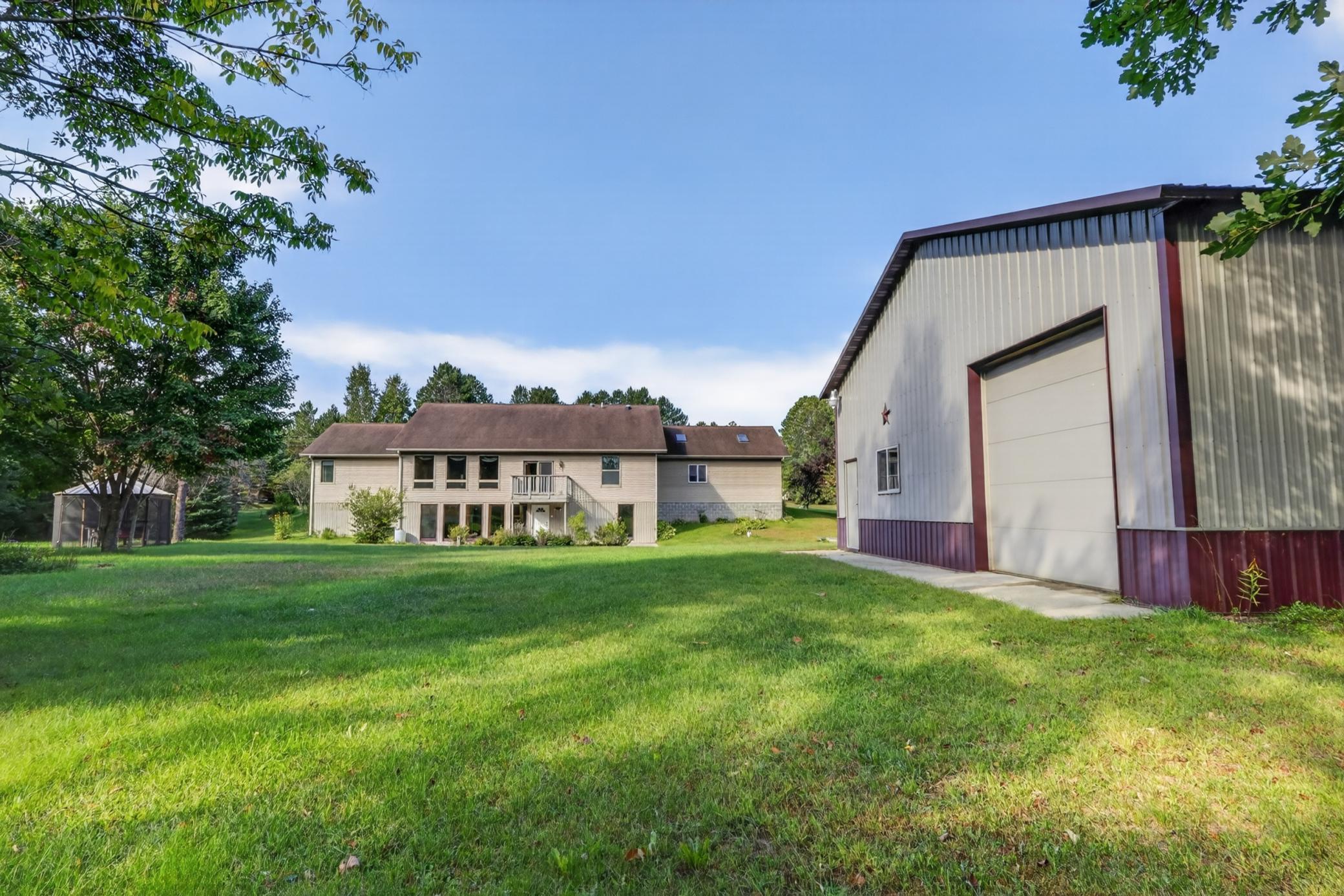 3065 River Road