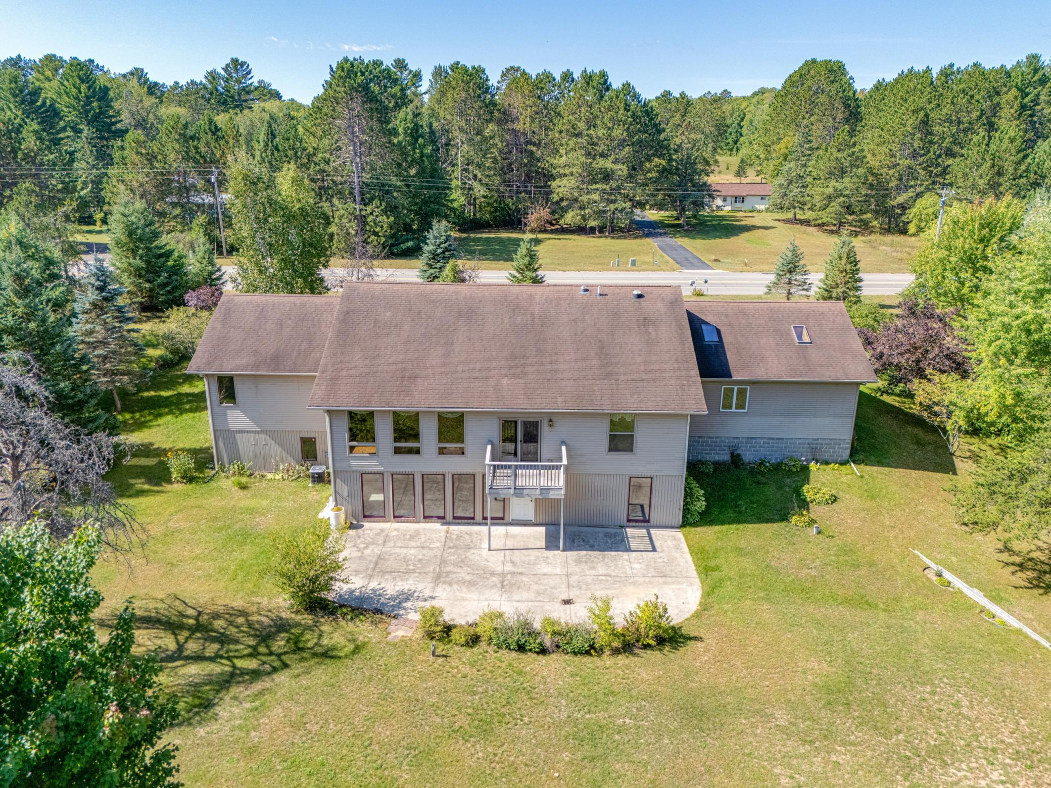 3065 River Road