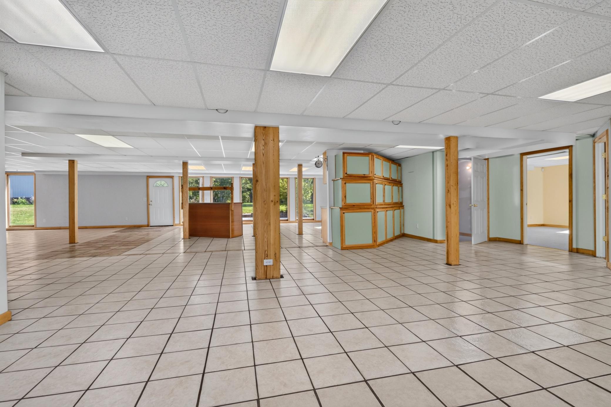 3065 River Road