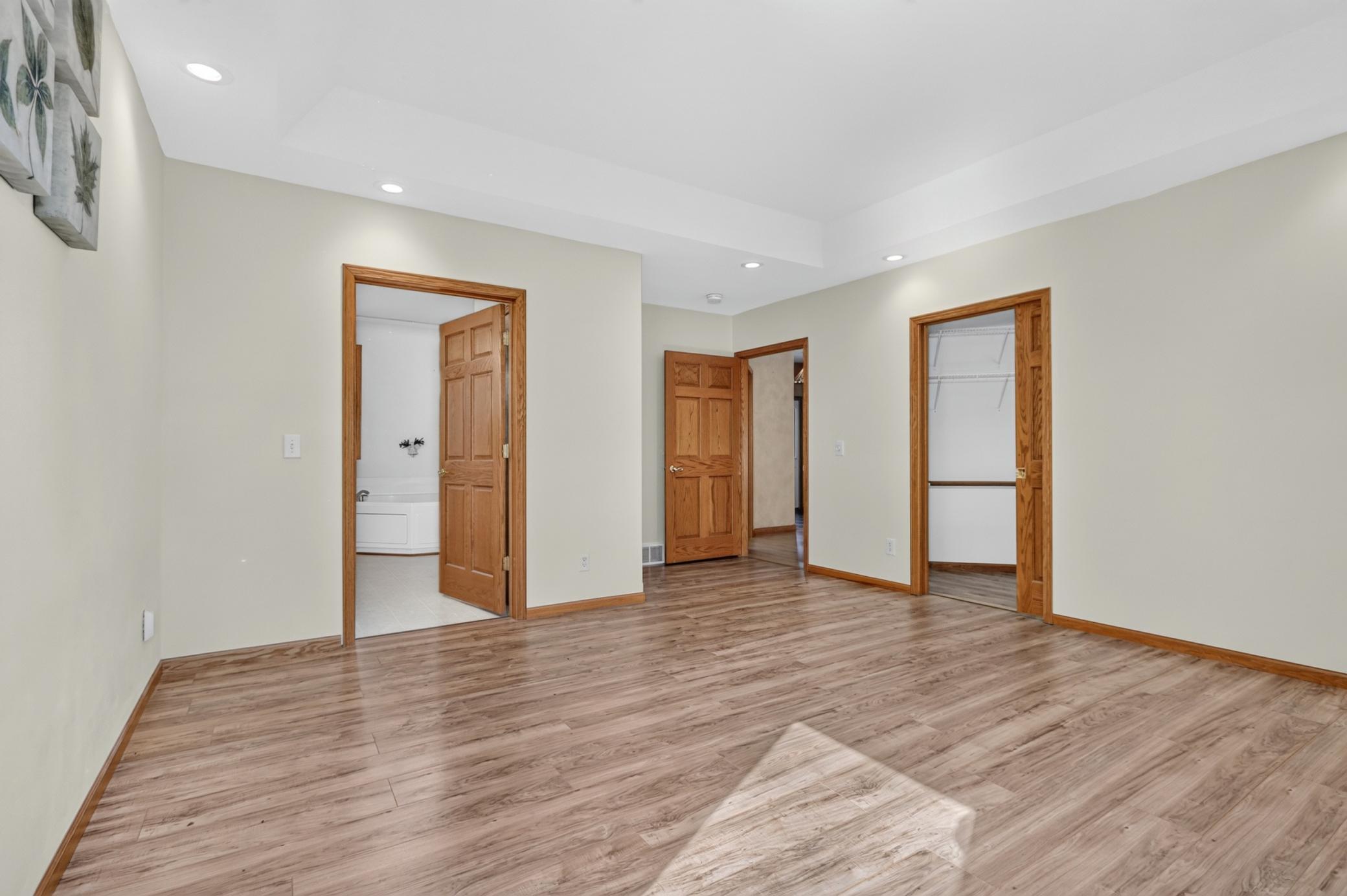 3065 River Road