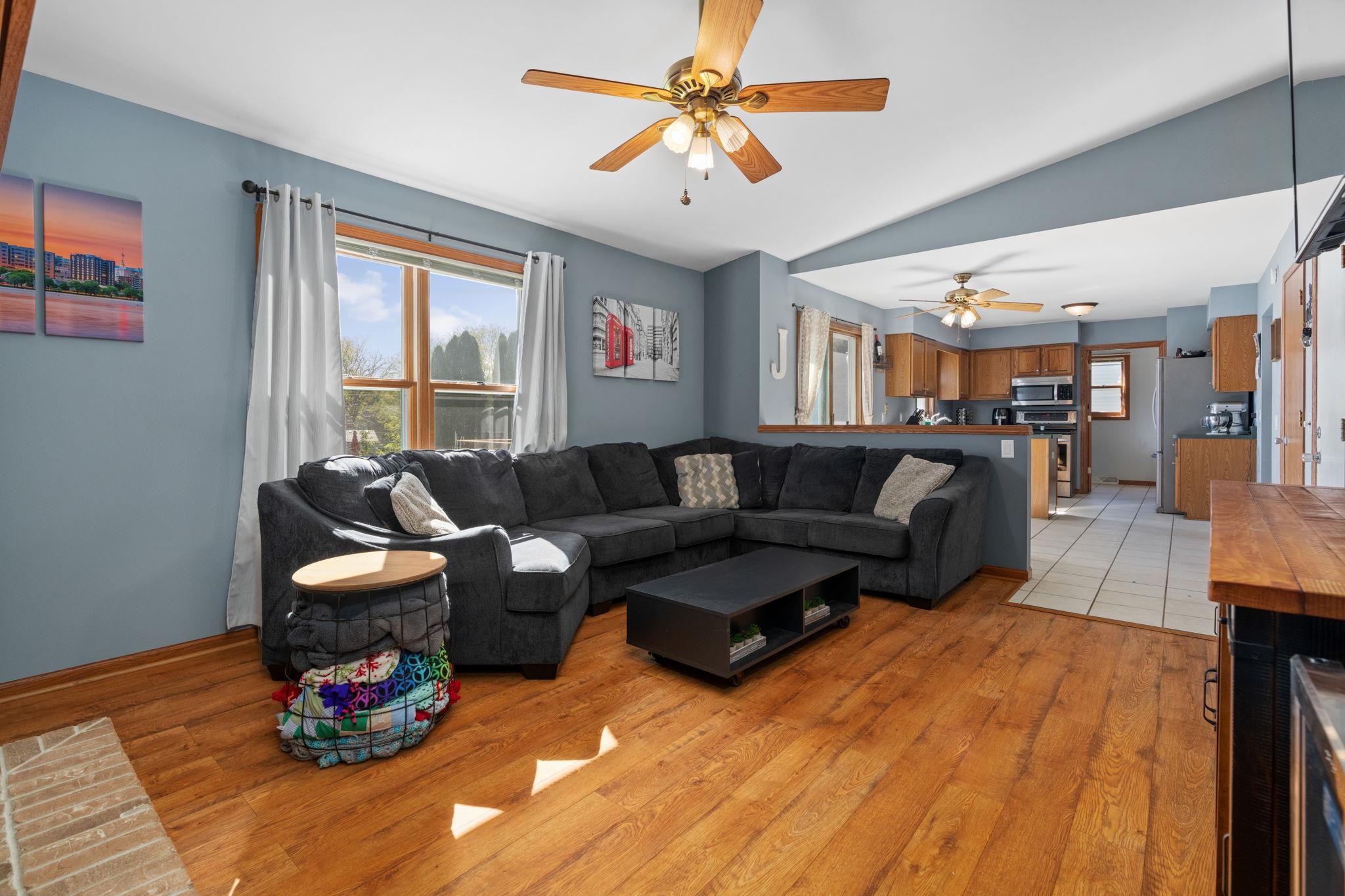 5 Brookins Court