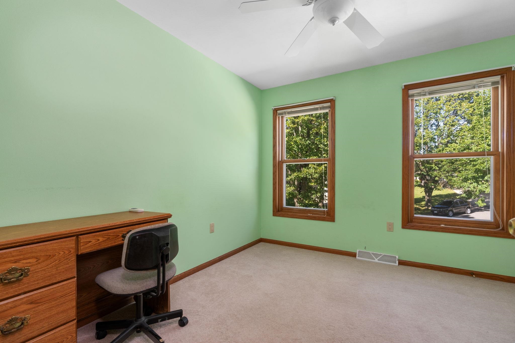 5 Brookins Court