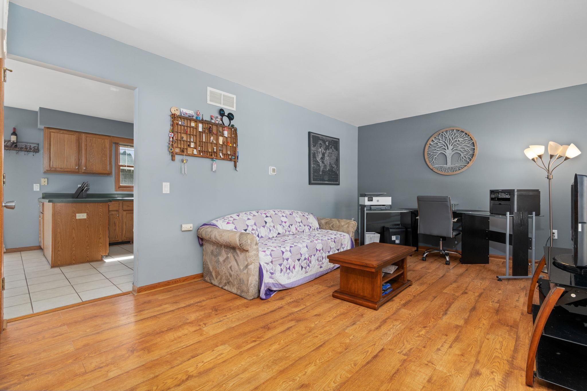 5 Brookins Court