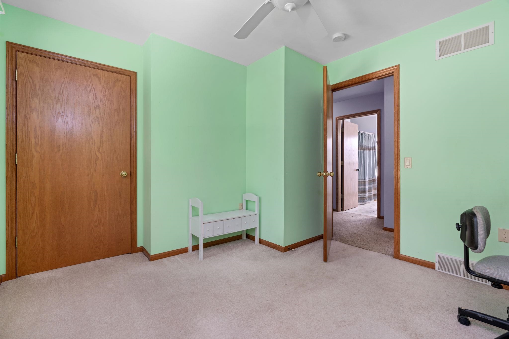 5 Brookins Court