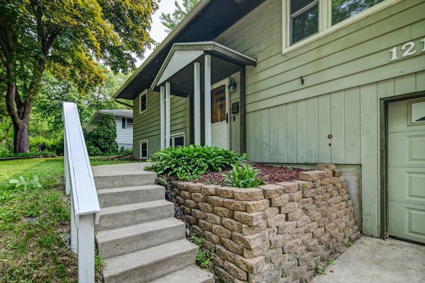 1213 Bay Ridge Road