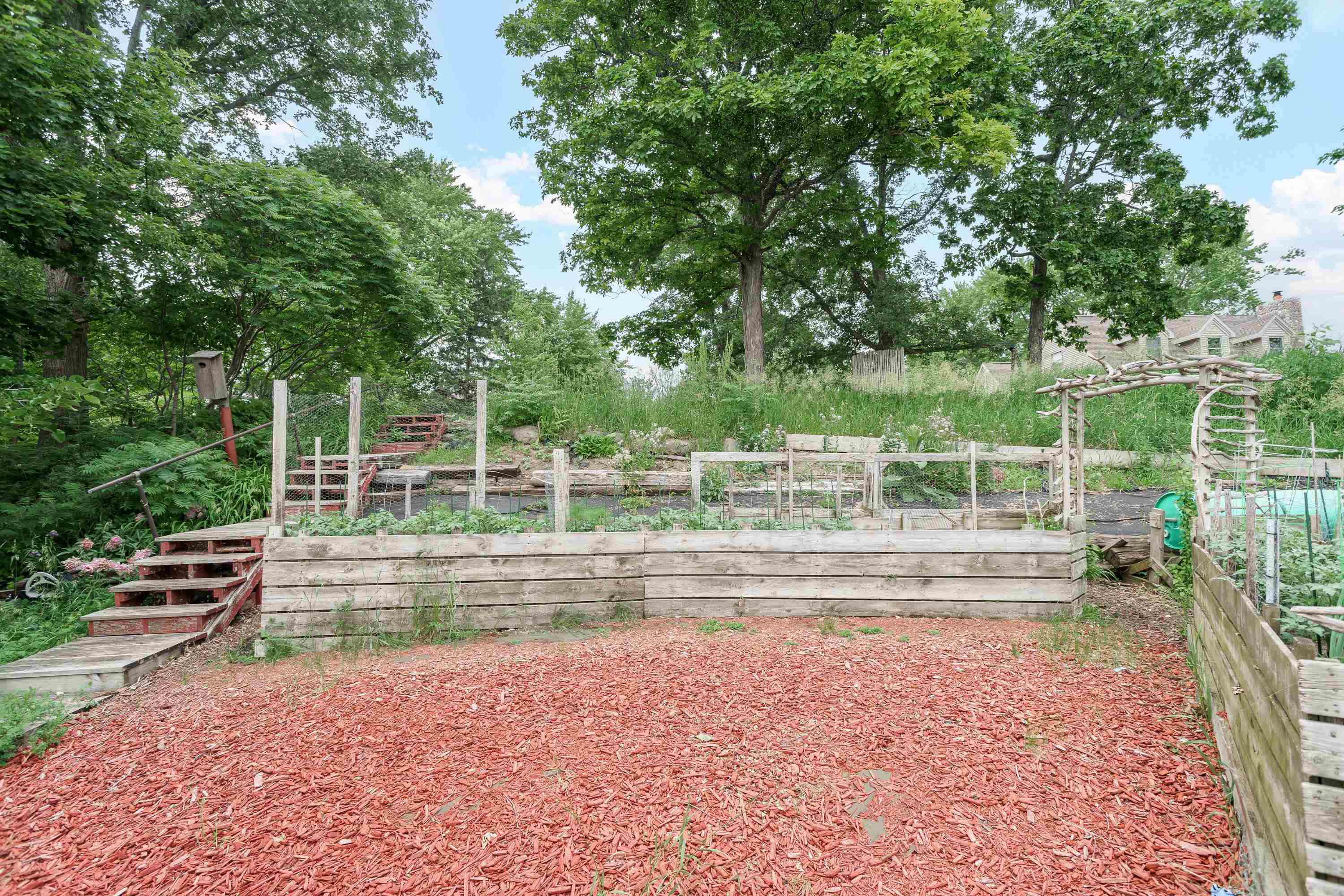N9806 Highland Park Road