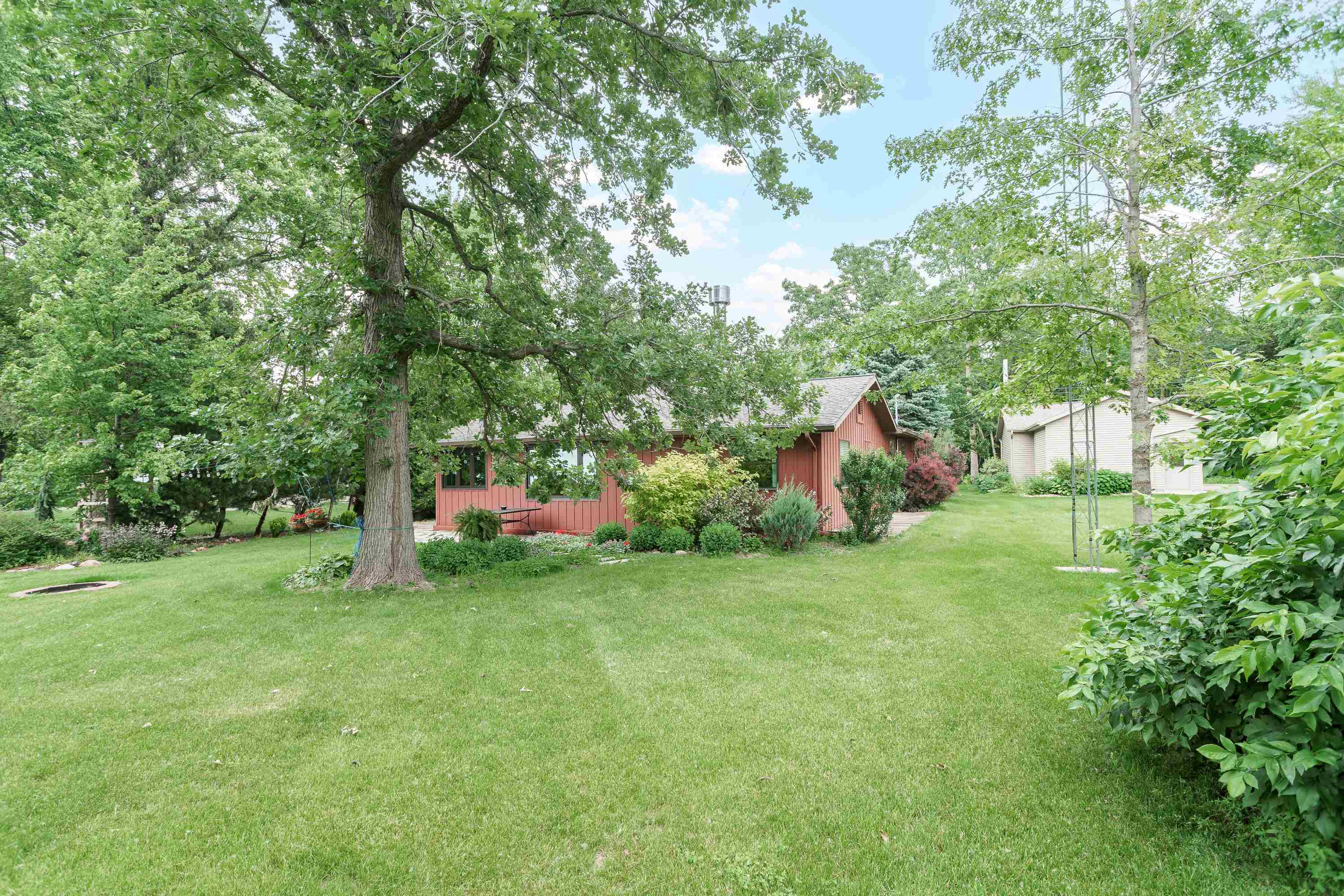 N9806 Highland Park Road