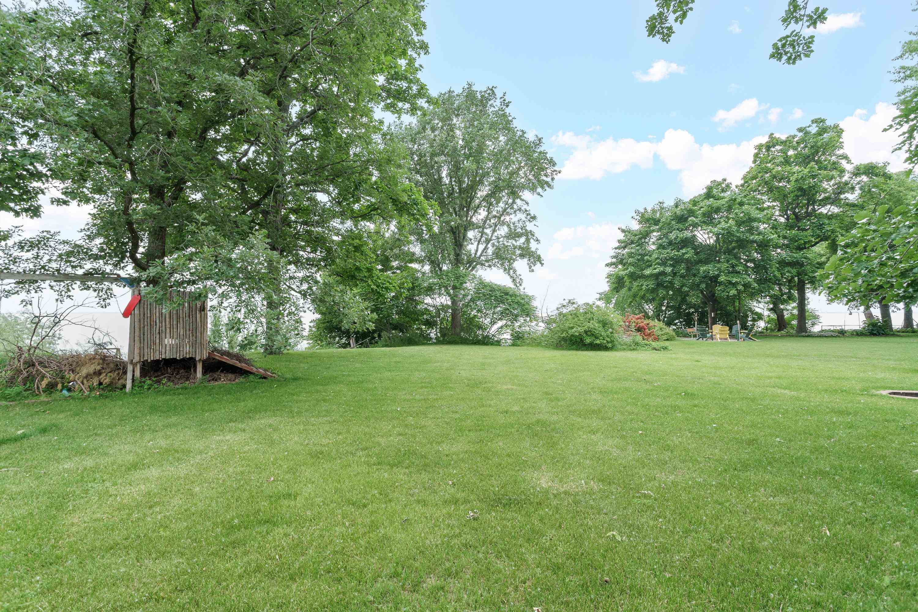 N9806 Highland Park Road