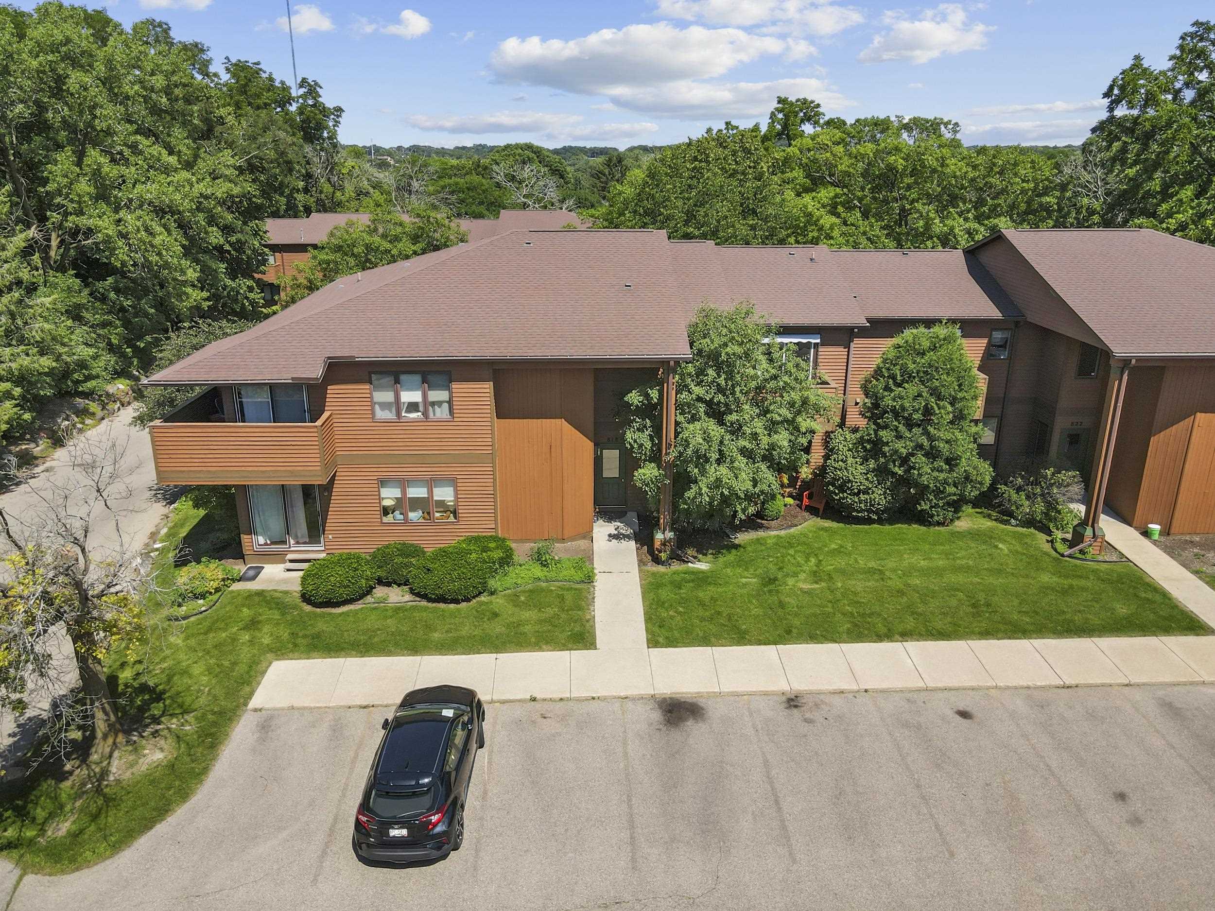 818 S Gammon Road 2