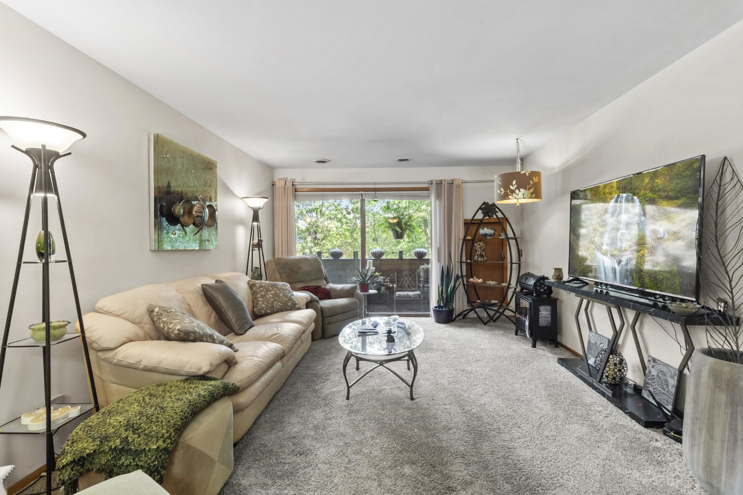 818 S Gammon Road 2