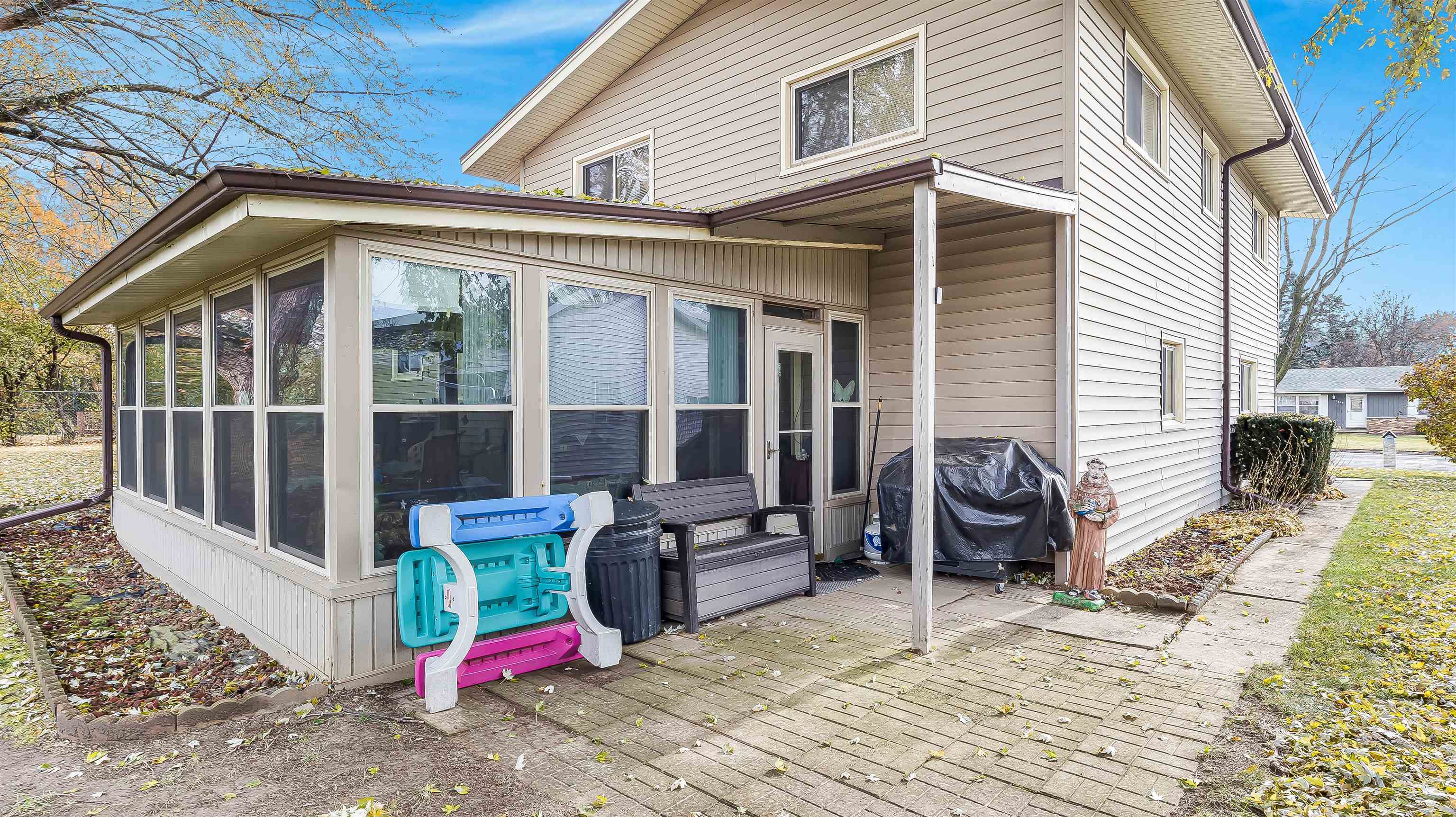 1800 Michigan Avenue