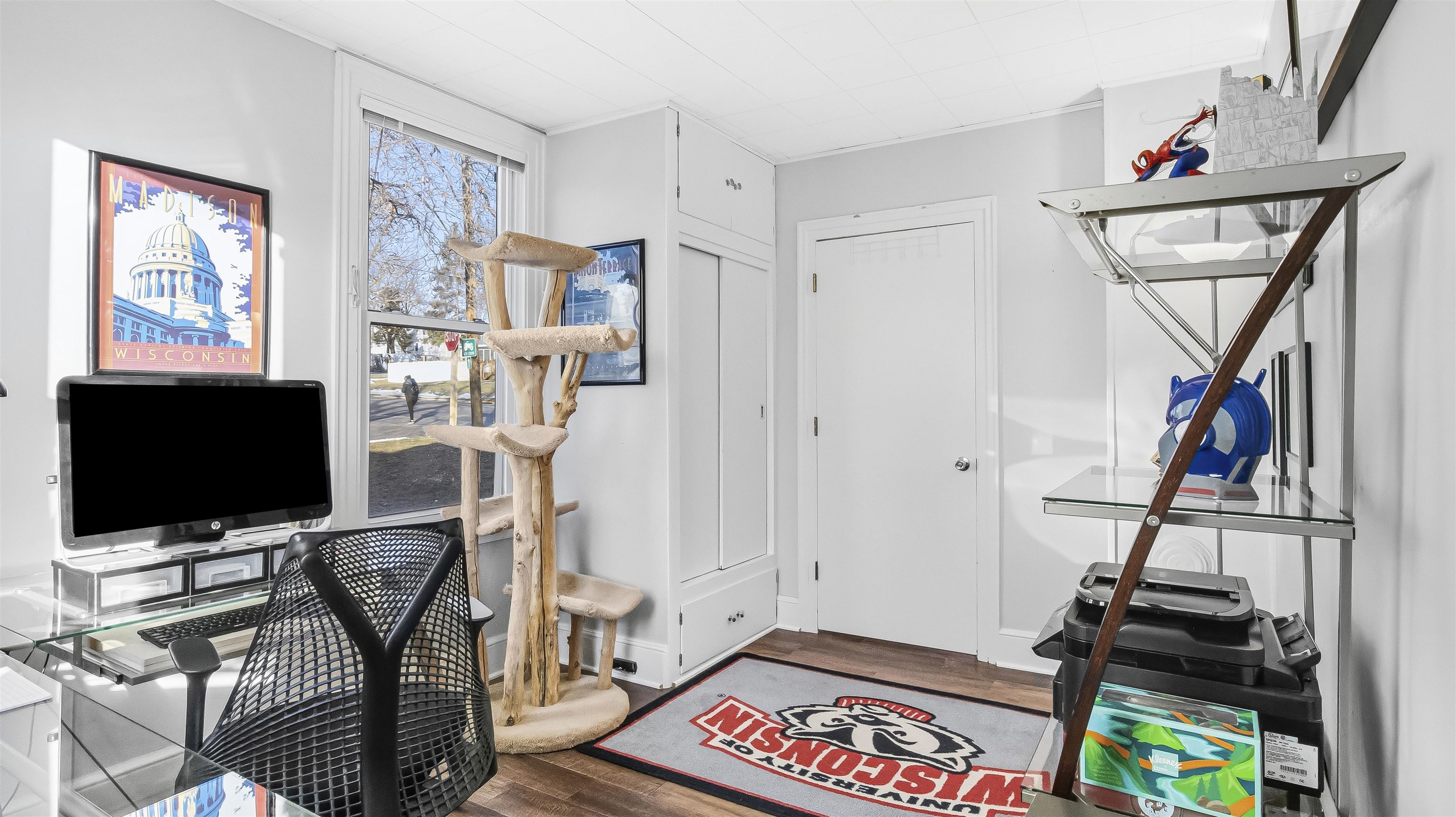 708 N Bequette Street