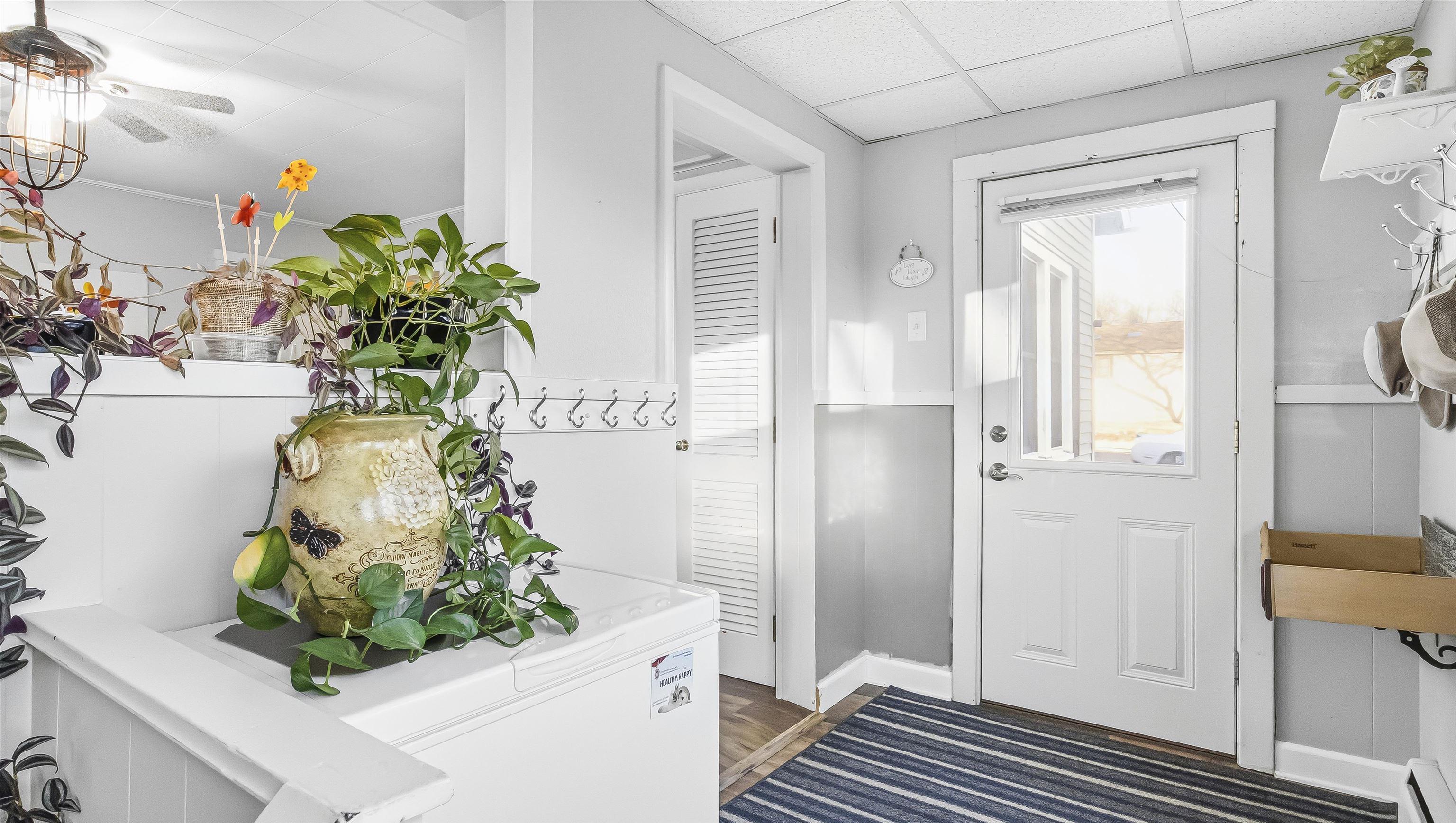 708 N Bequette Street