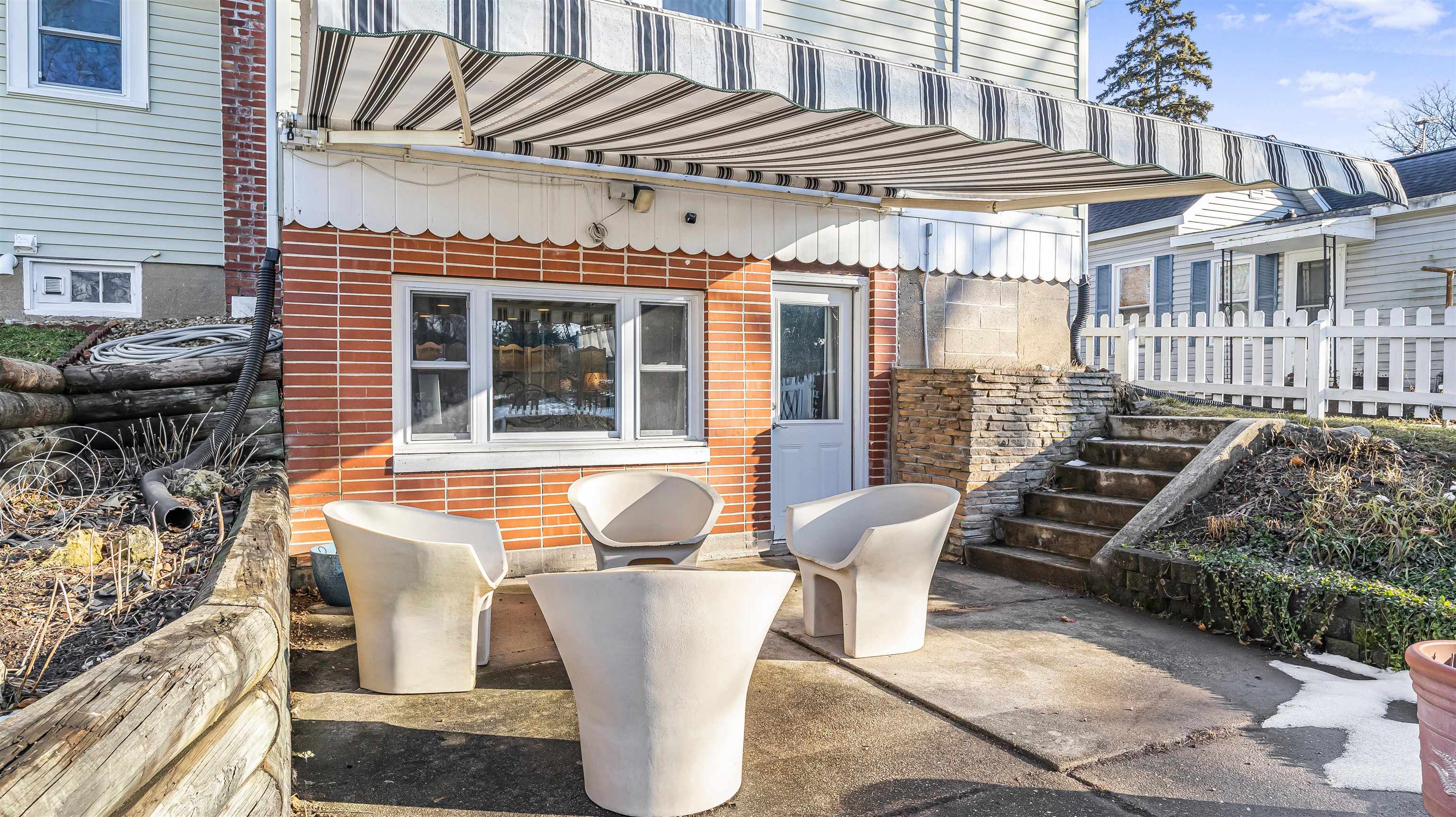 708 N Bequette Street