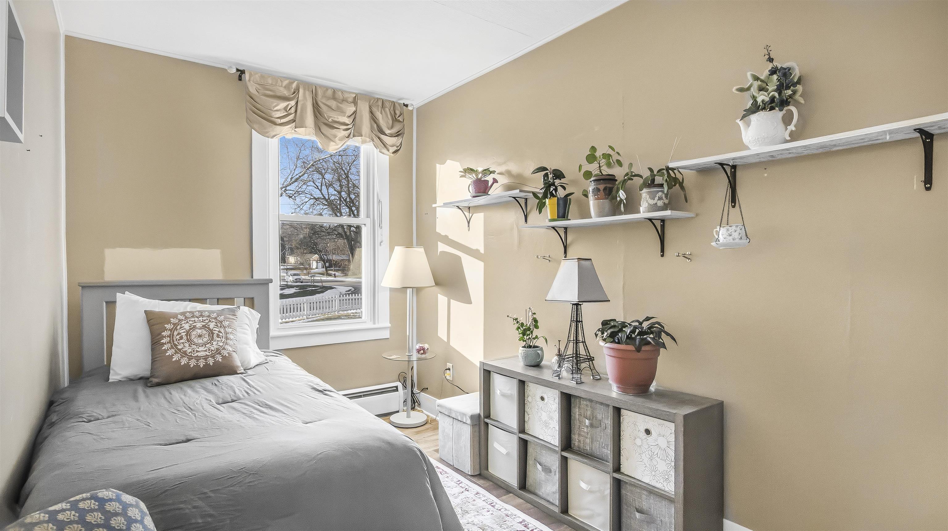 708 N Bequette Street