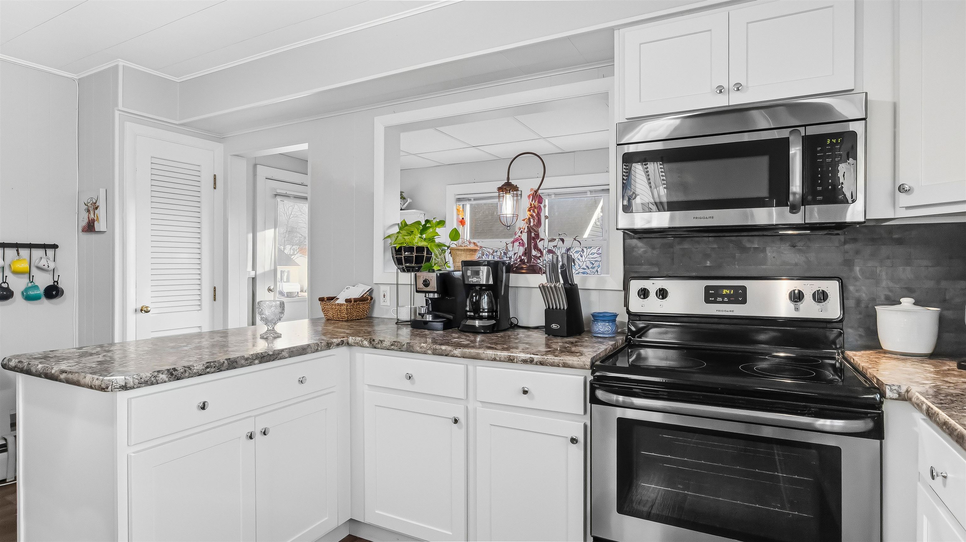 708 N Bequette Street