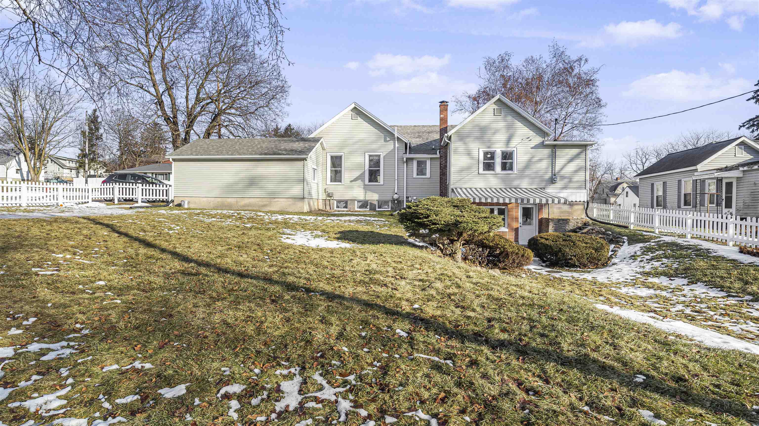 708 N Bequette Street