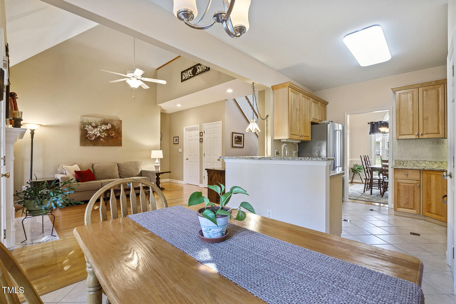 924 Glenmacie Drive Drive