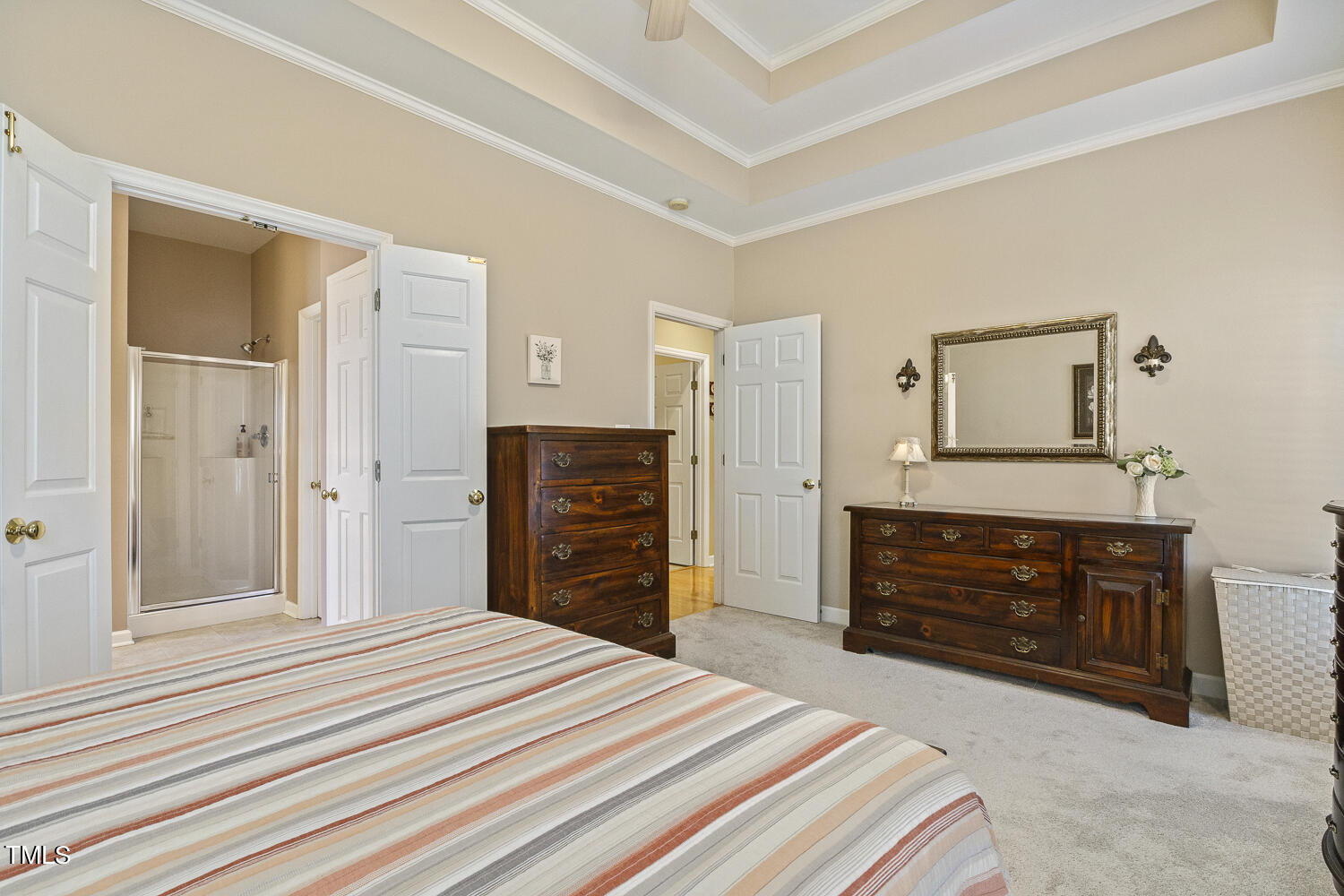 924 Glenmacie Drive Drive