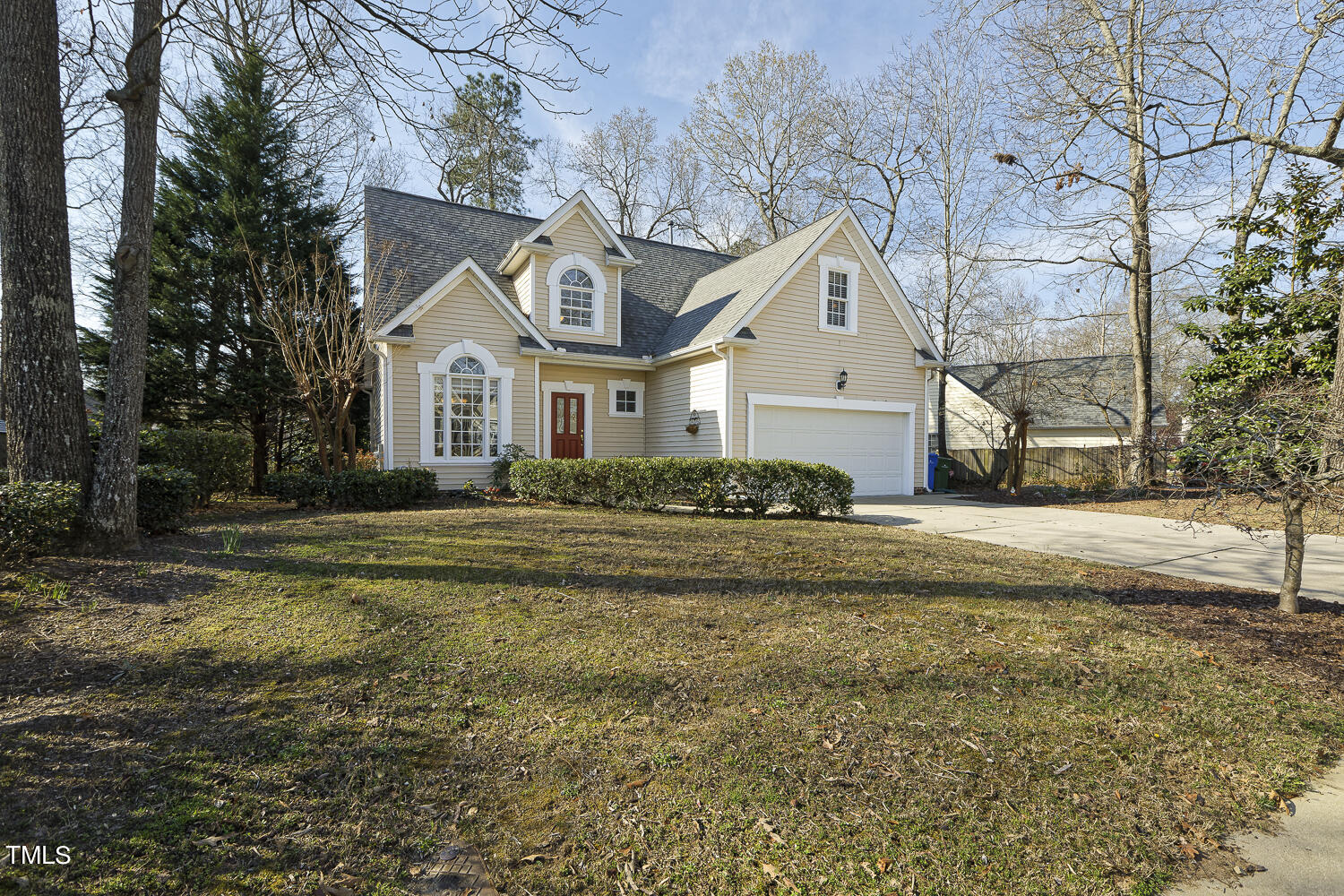 924 Glenmacie Drive Drive